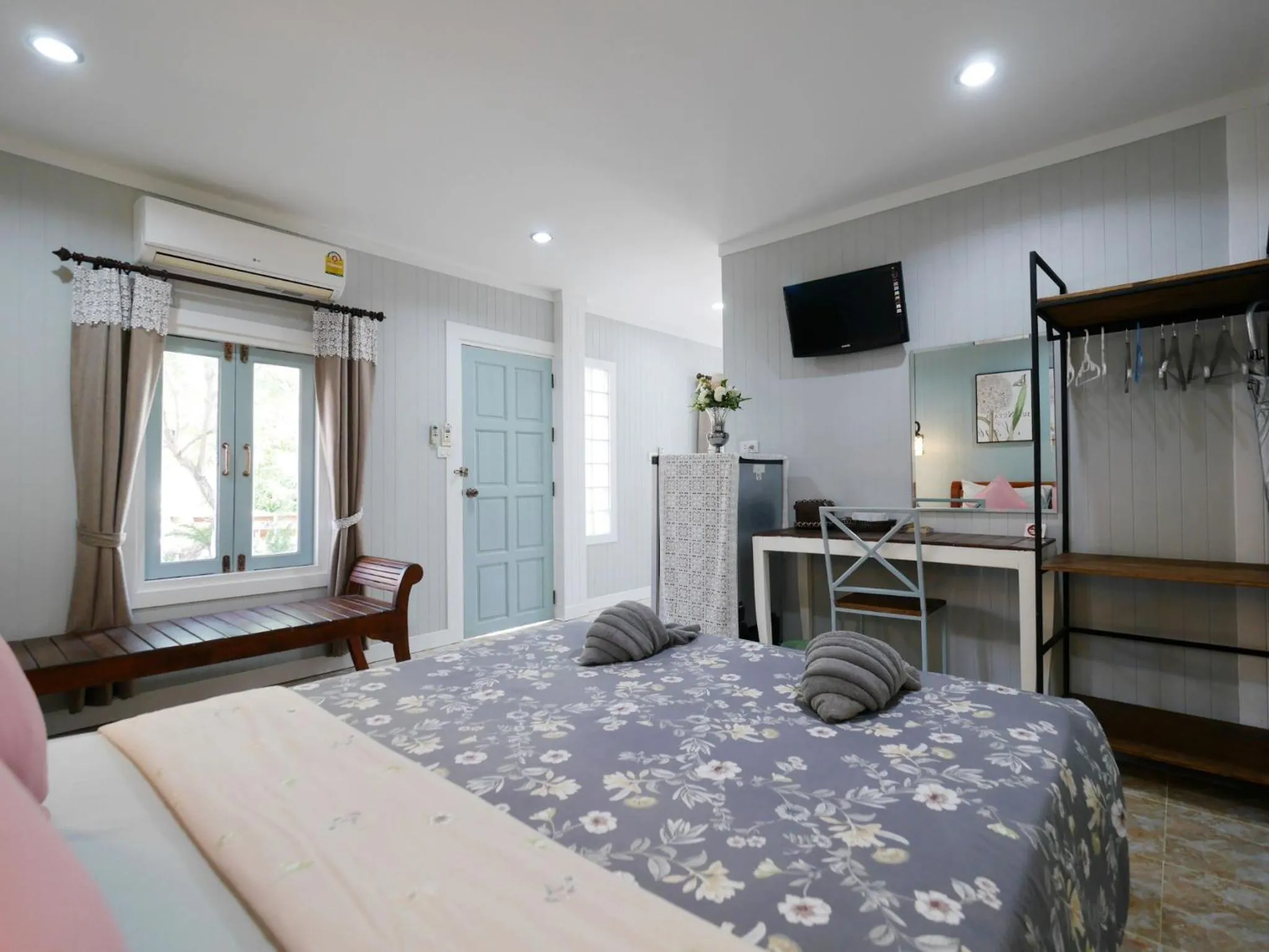 Bed in Barbados Terrace