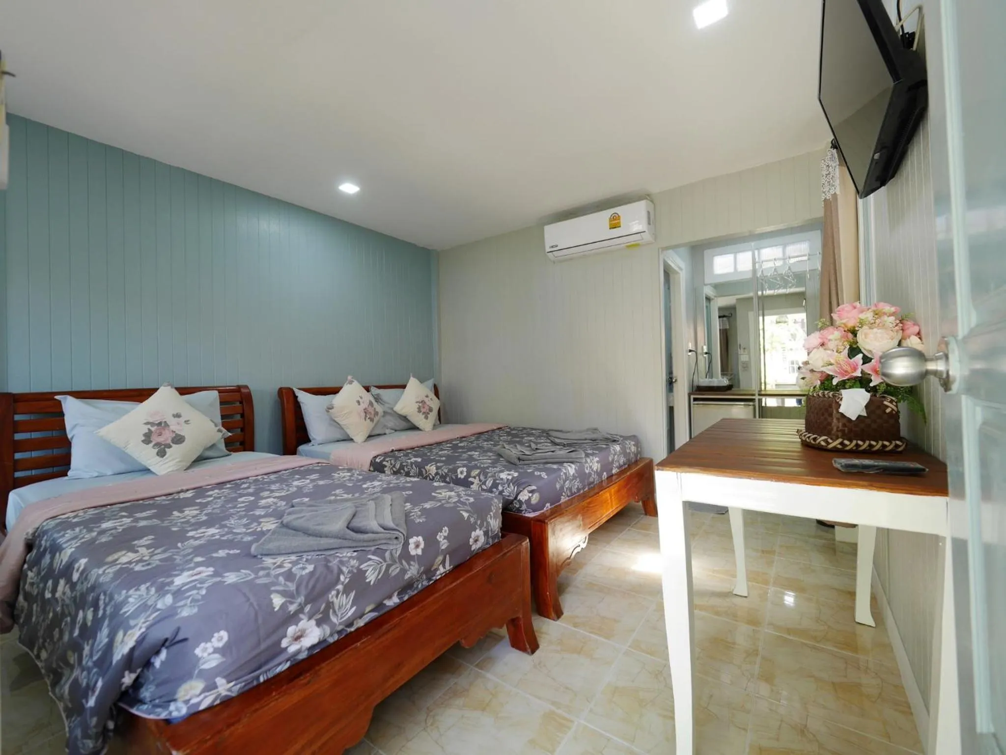 Bed in Barbados Terrace