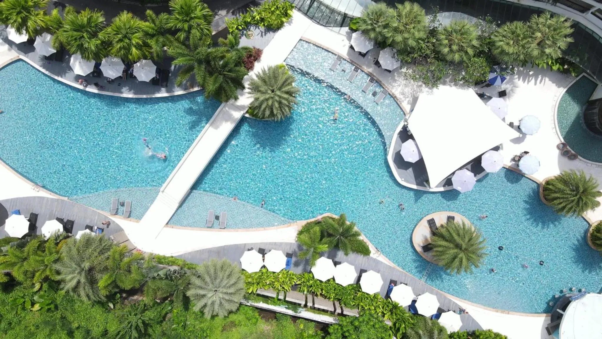 Swimming pool in Holiday Inn Resort Phuket Karon Beach by IHG