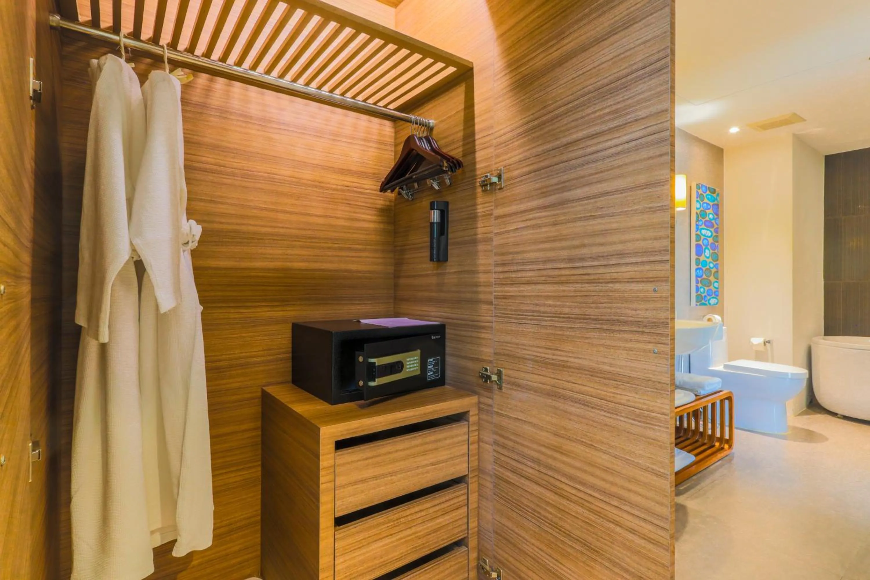 safe, Bed in Holiday Inn Resort Phuket Karon Beach by IHG