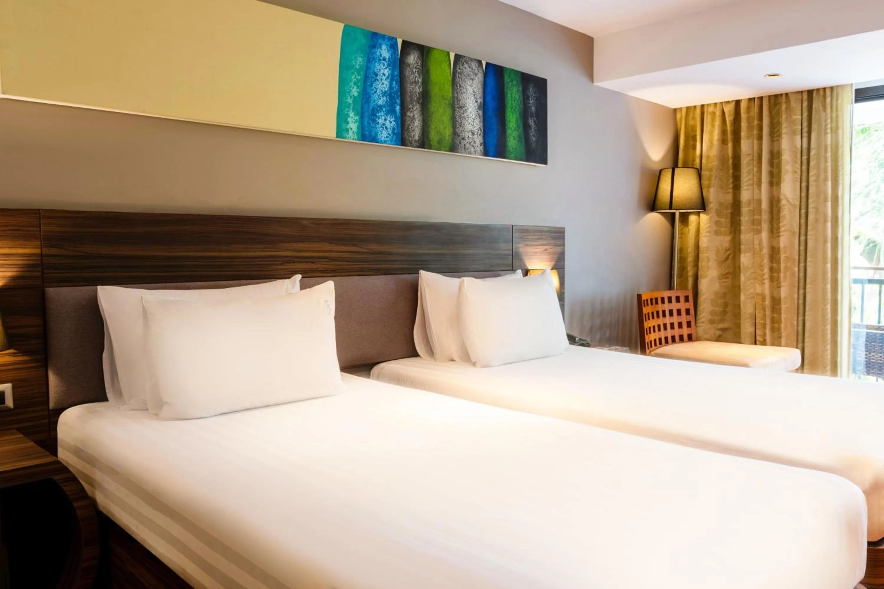Photo of the whole room, Bed in Holiday Inn Resort Phuket Karon Beach by IHG