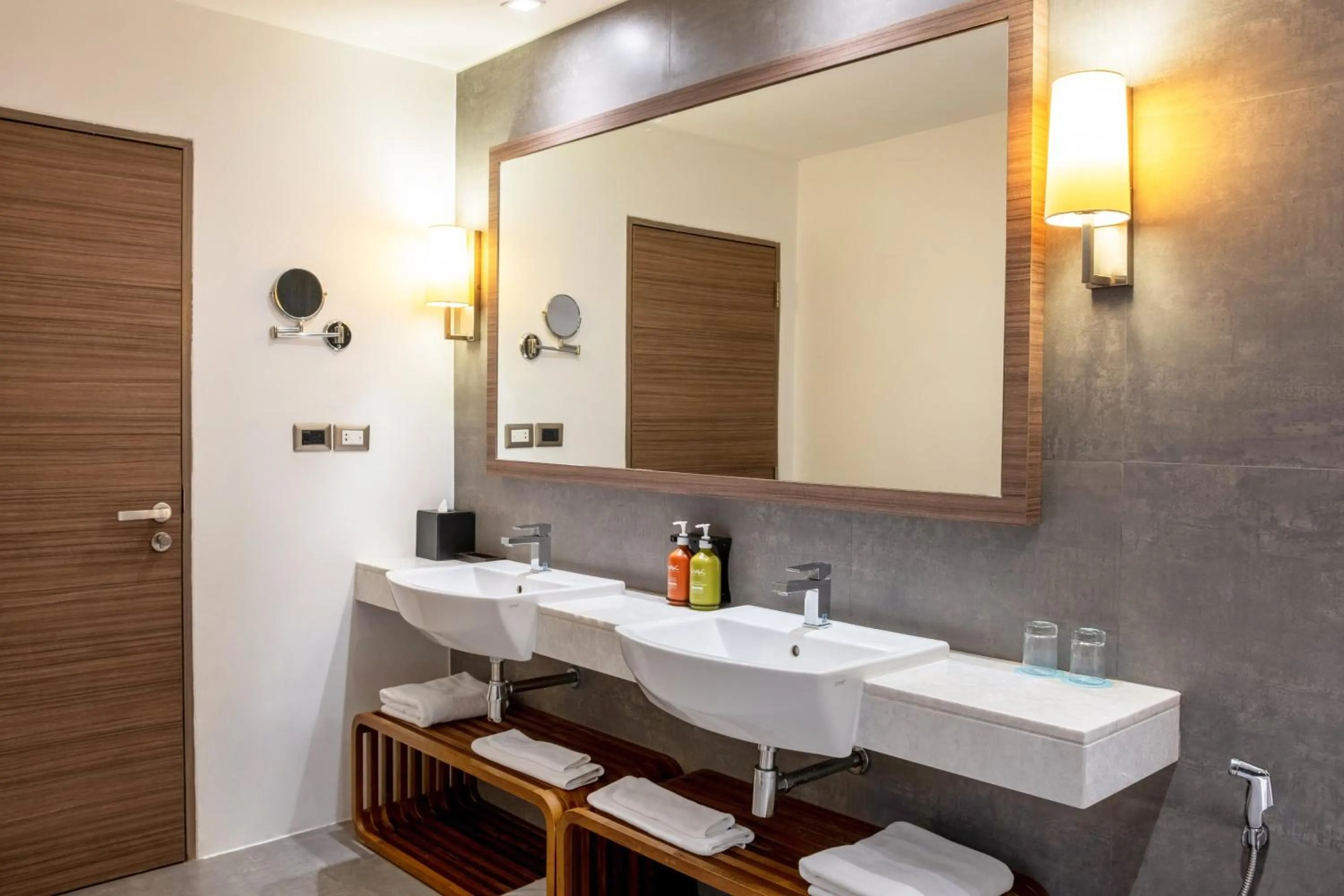 Bathroom in Holiday Inn Resort Phuket Karon Beach by IHG
