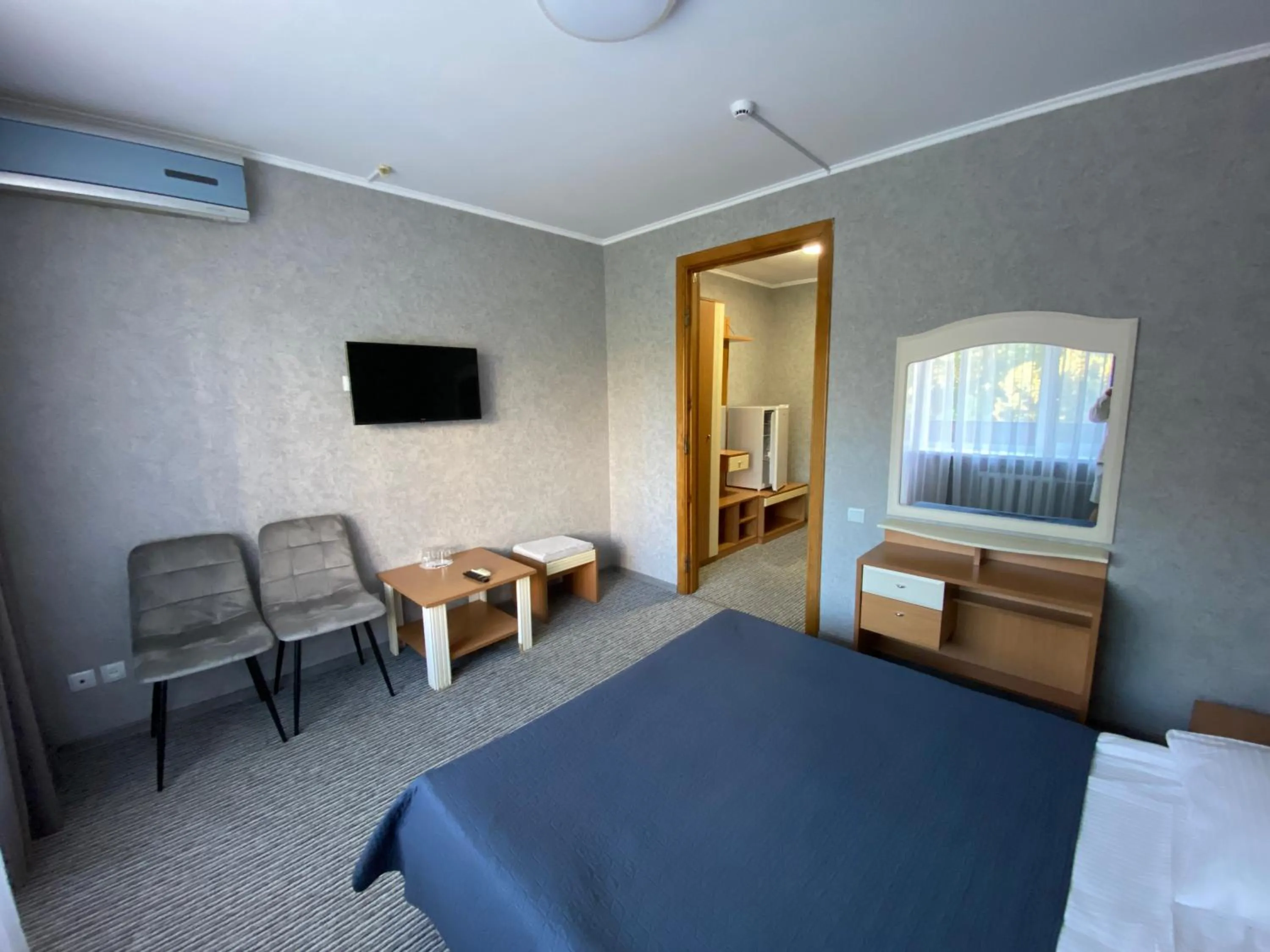 Bed in Hotel Prydesnyansky