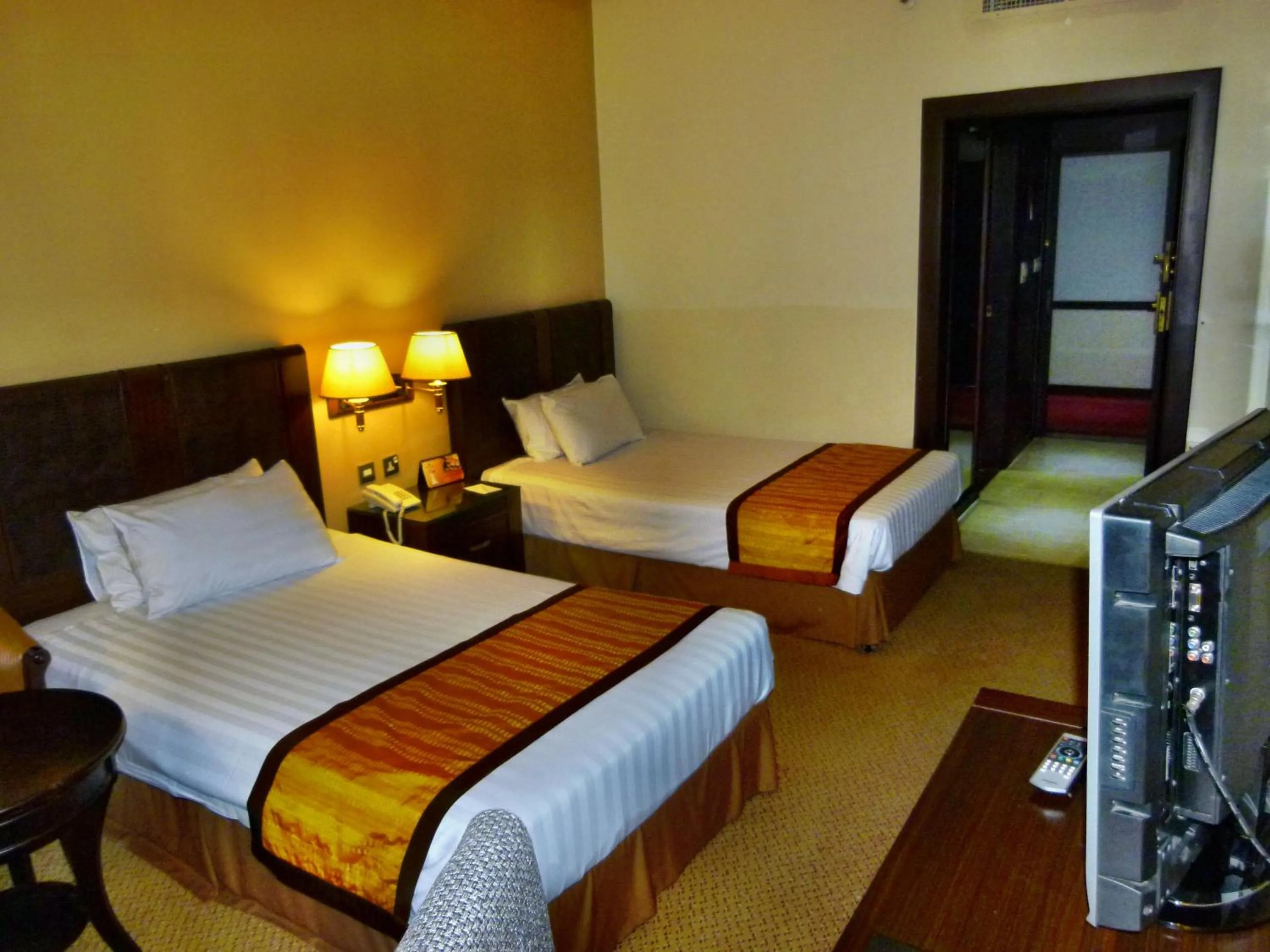 Bed in Knight Armour Hotel