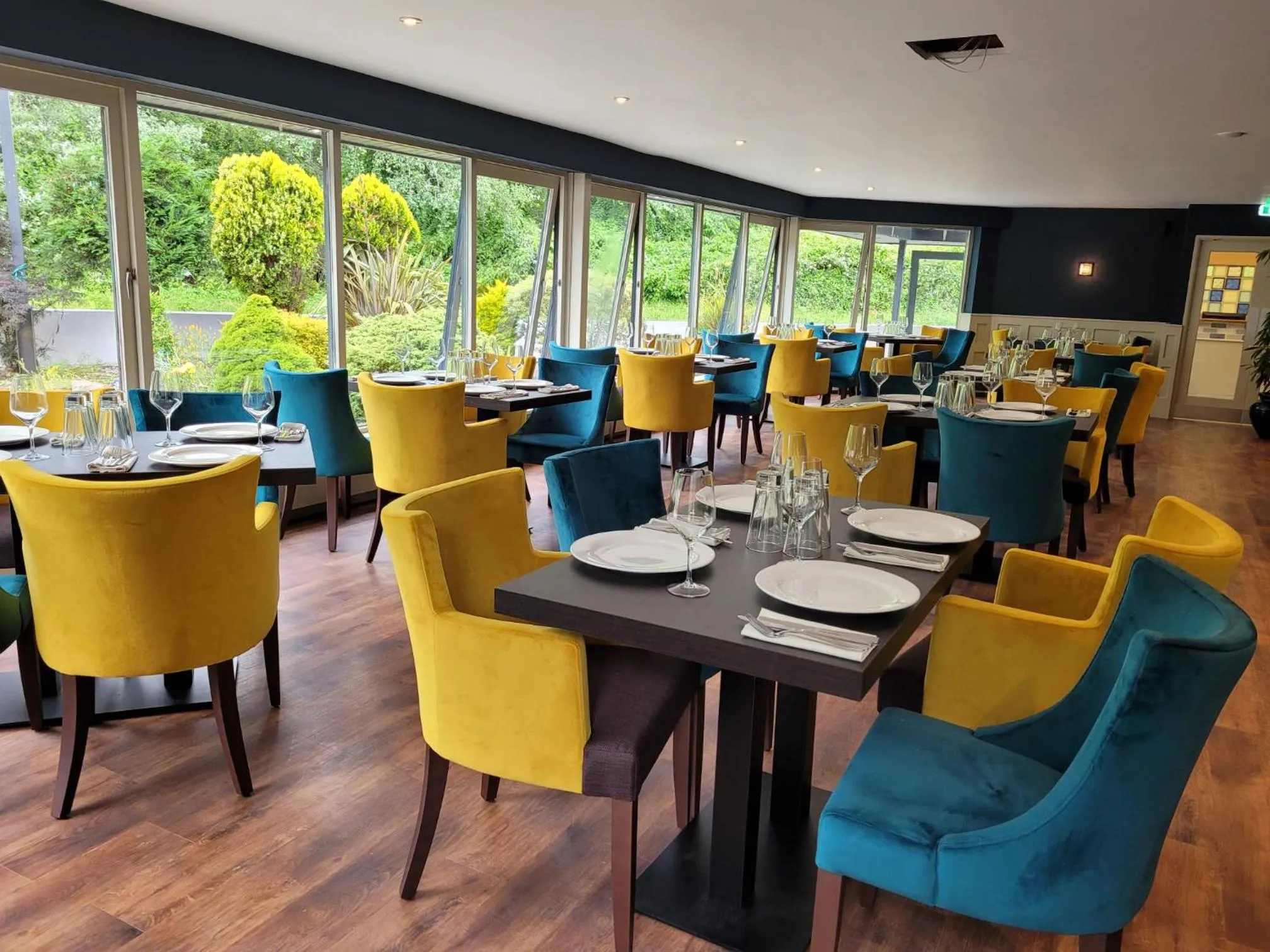 Lounge or bar in South Sands Hotel