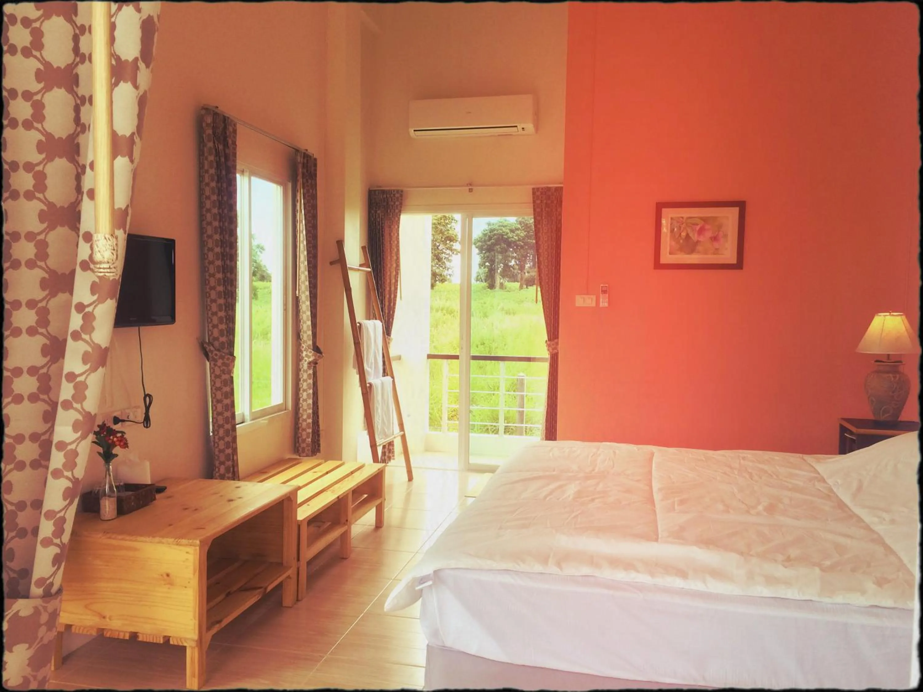 Photo of the whole room, Bed in Thorfun Guesthouse in the Garden