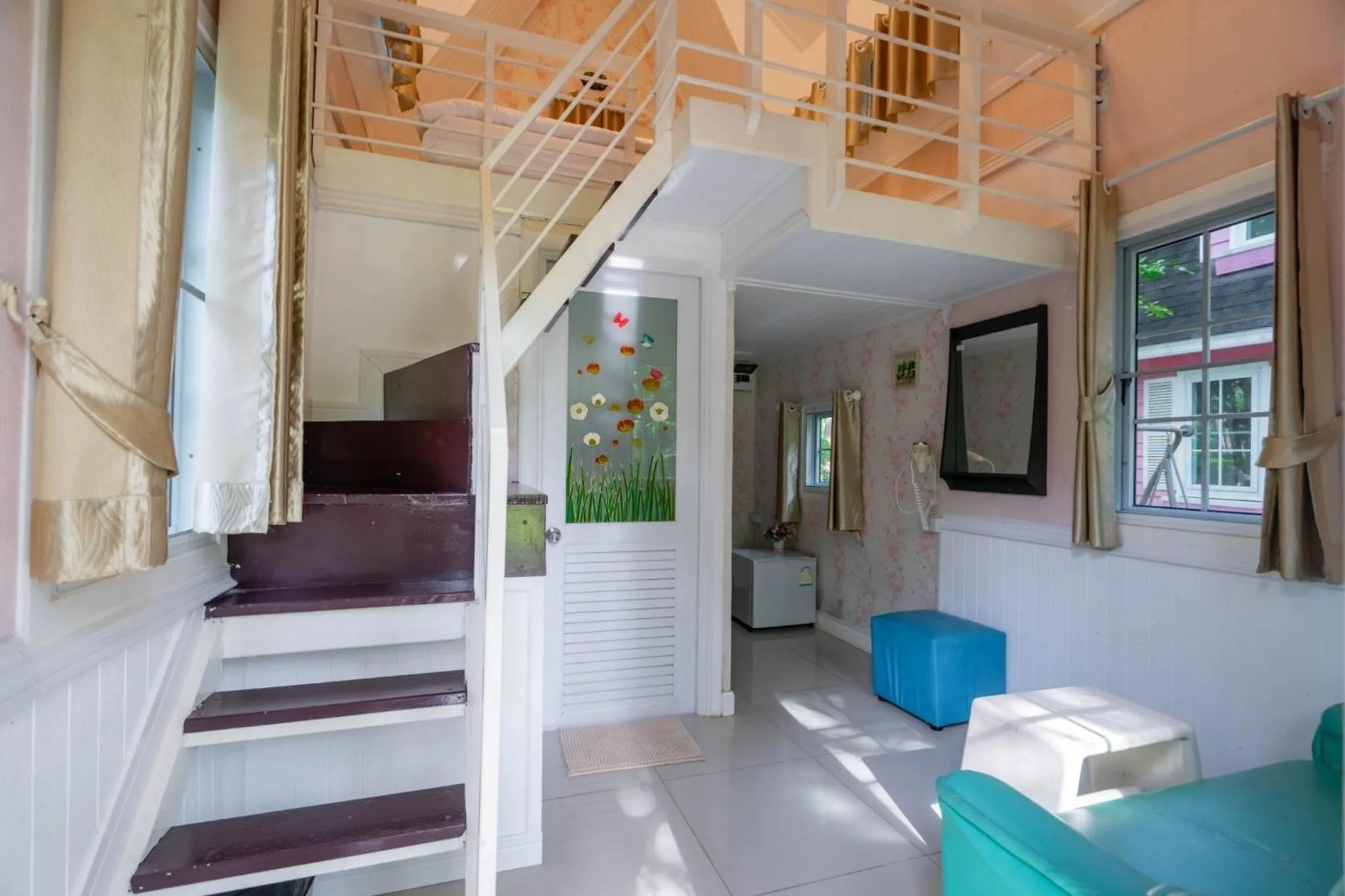 Living room, Bed in Puprai Tarnnarm Resort