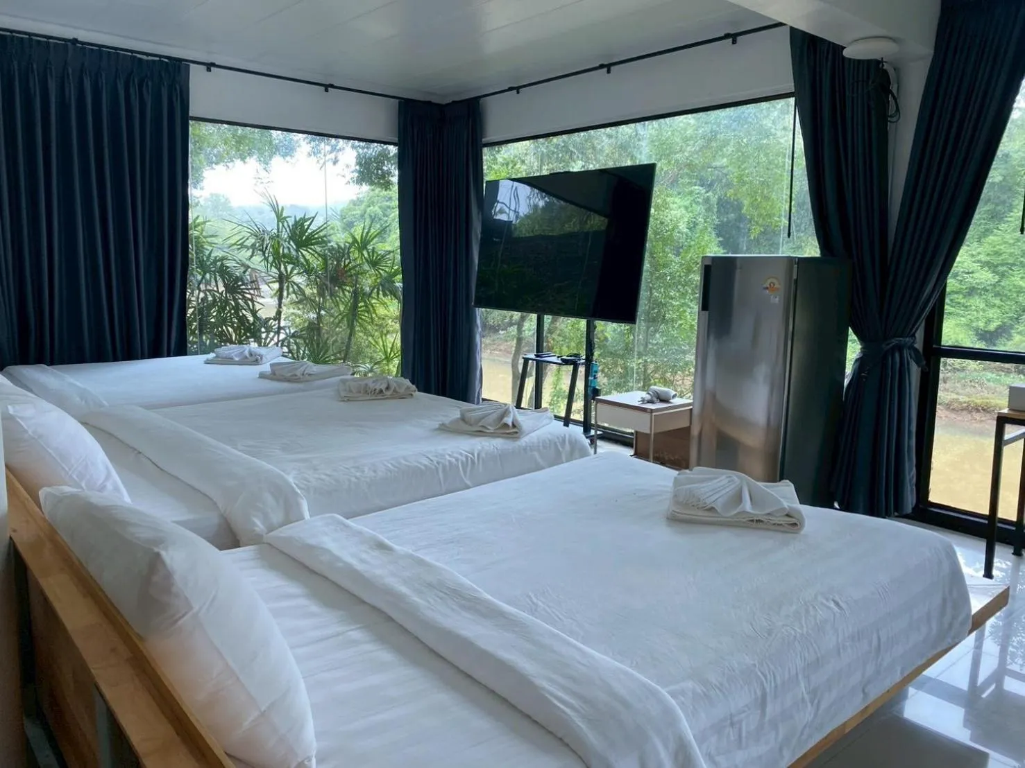 Bed in Puprai Tarnnarm Resort