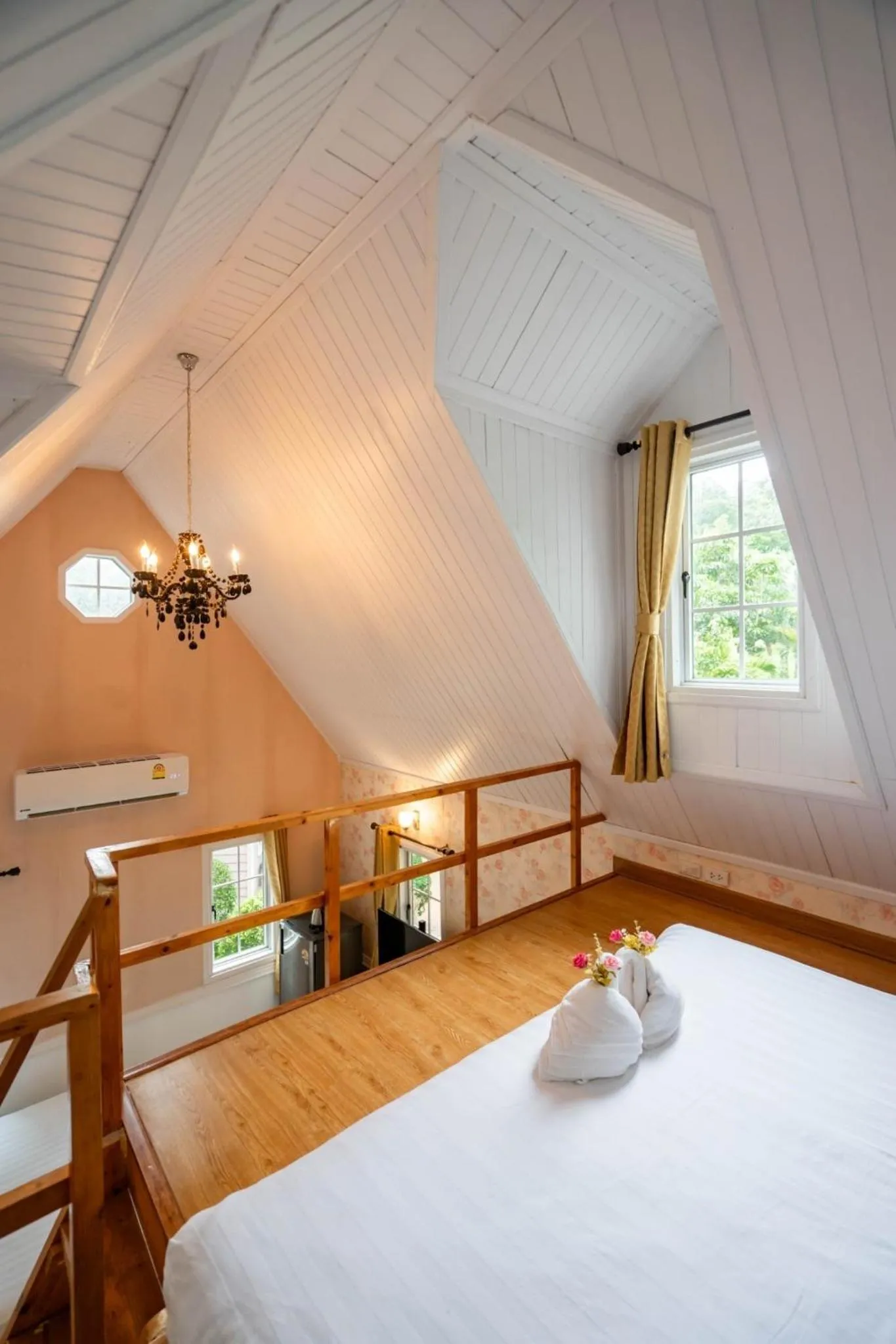 Bed in Puprai Tarnnarm Resort