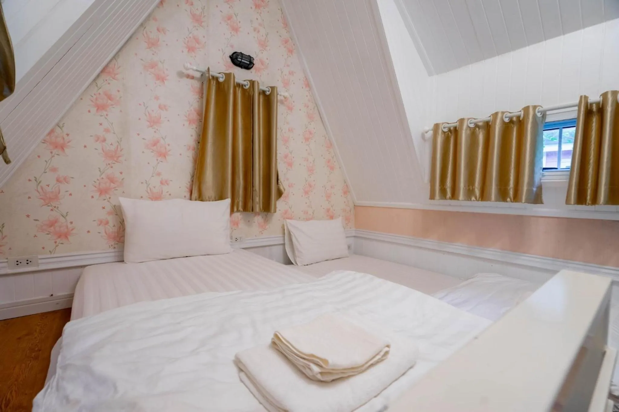 Bed in Puprai Tarnnarm Resort