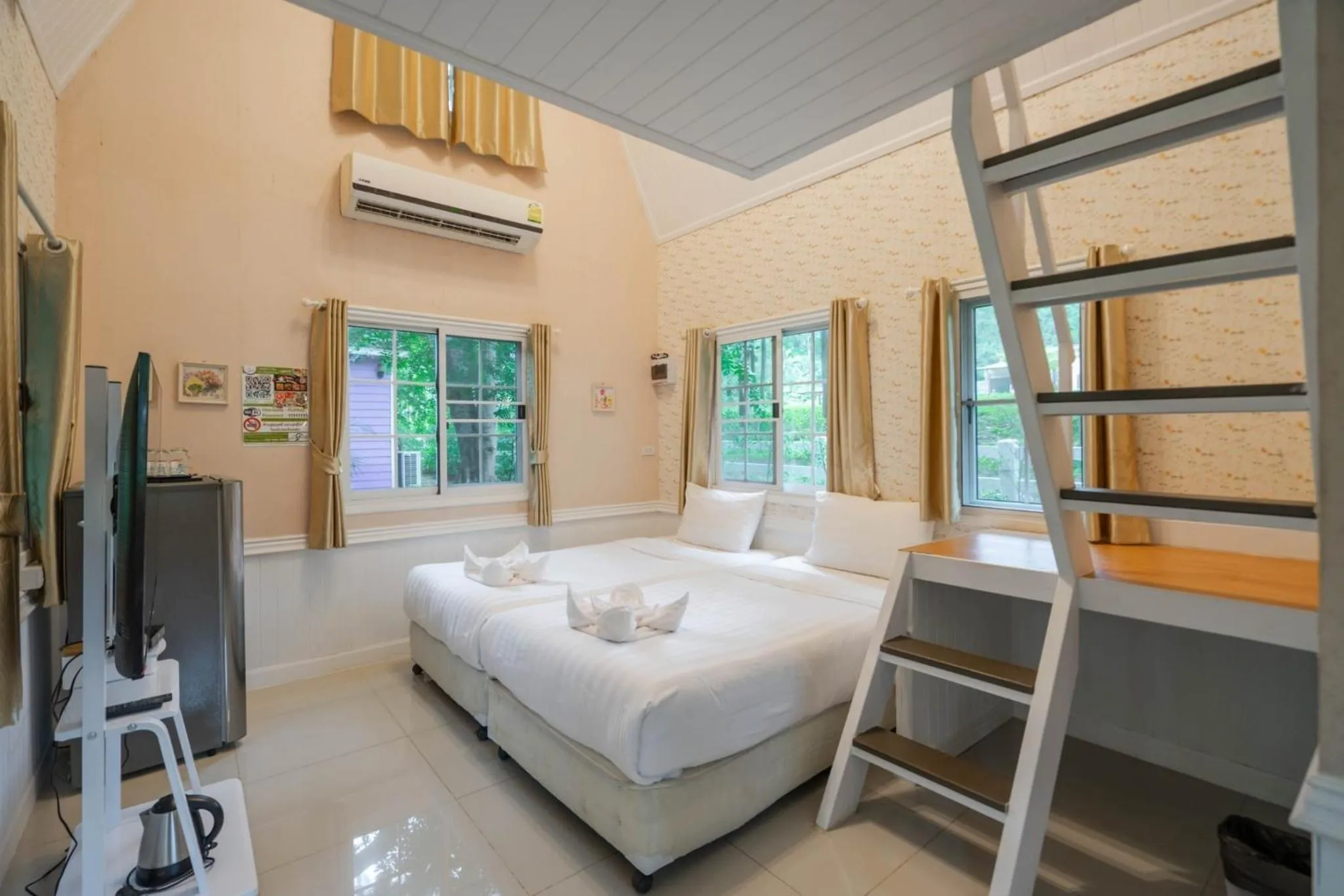 Bed in Puprai Tarnnarm Resort