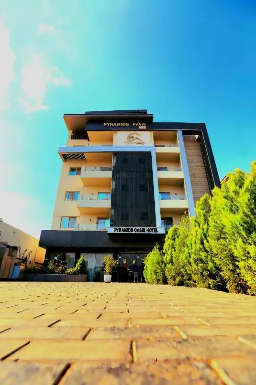 Pyramids Chillout Hotel