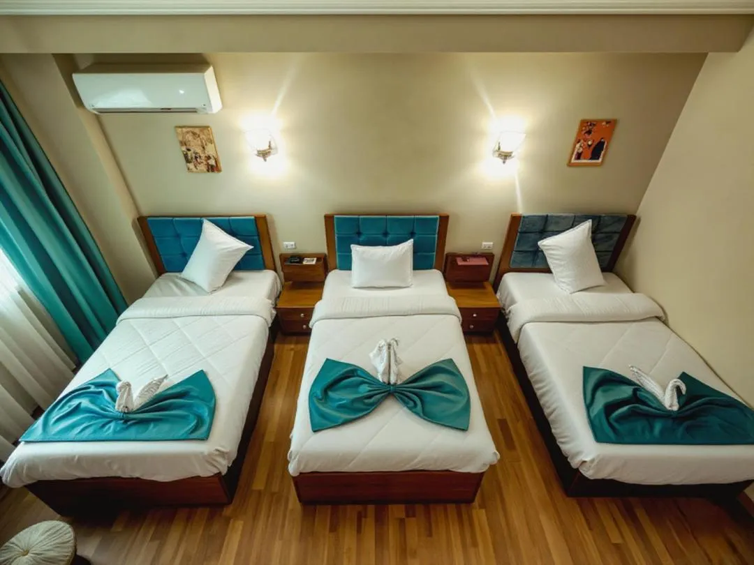 Pyramids Chillout Hotel