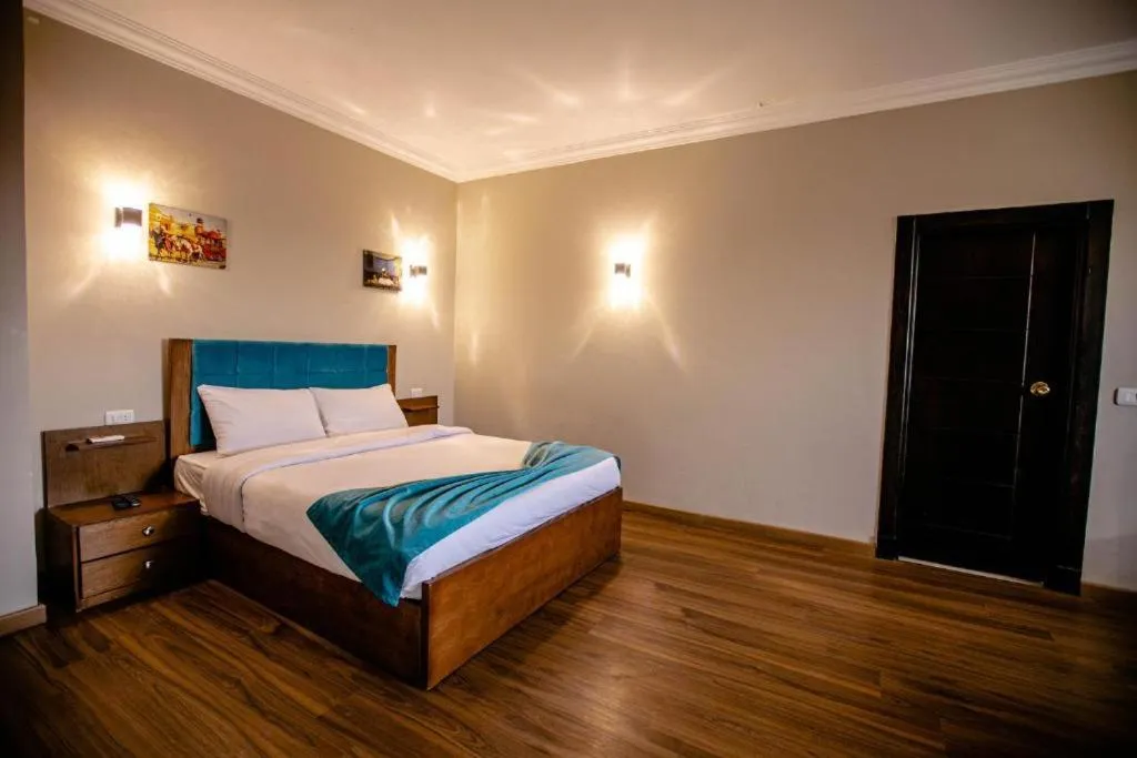 Pyramids Chillout Hotel