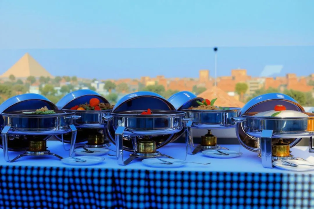 Pyramids Chillout Hotel