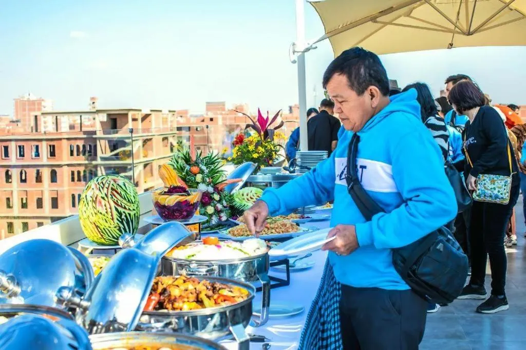 Pyramids Chillout Hotel