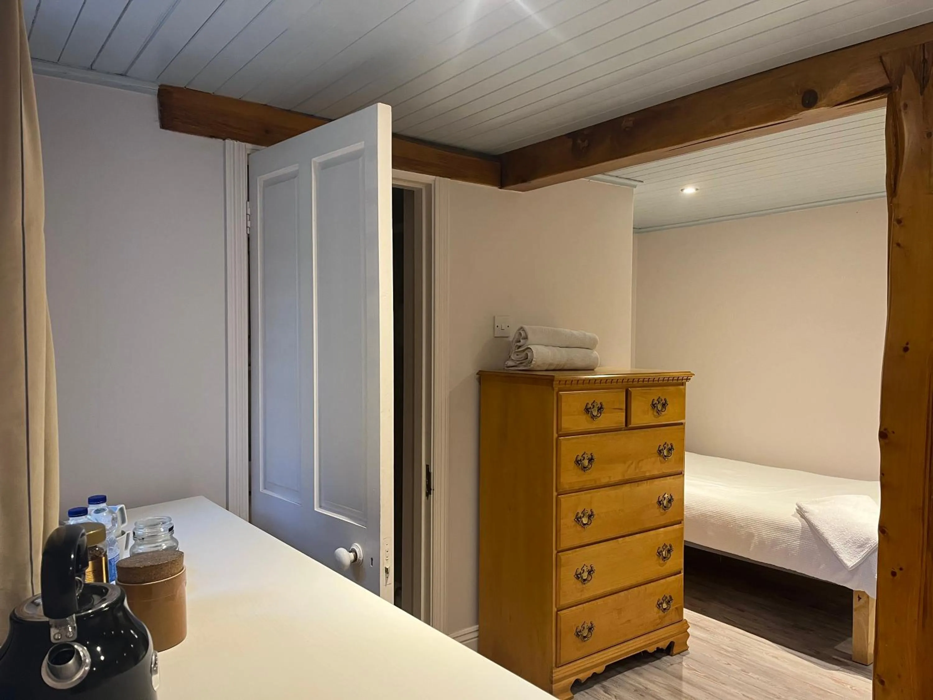 Bed in Ferry House Holidays