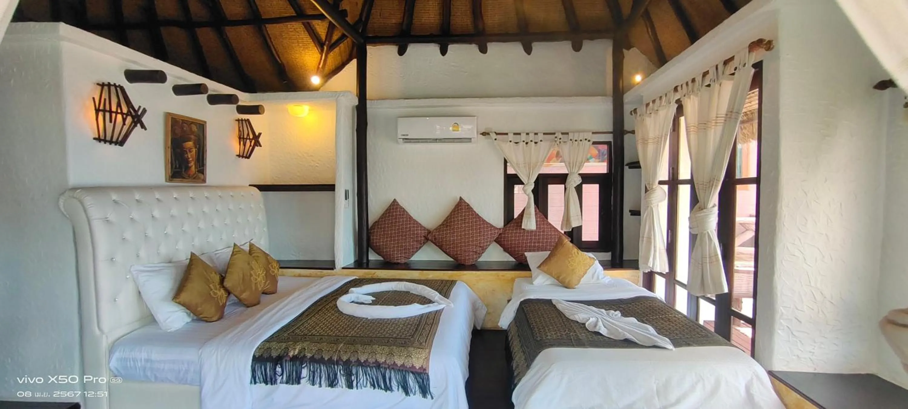 Bed in Clear View Resort