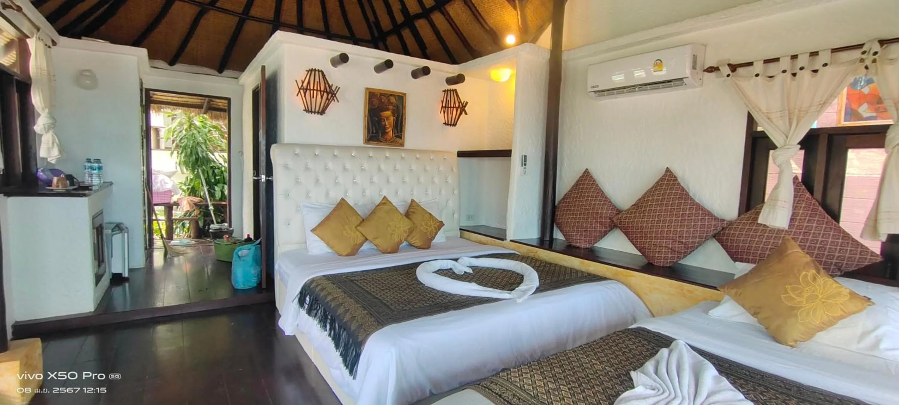 Bed in Clear View Resort