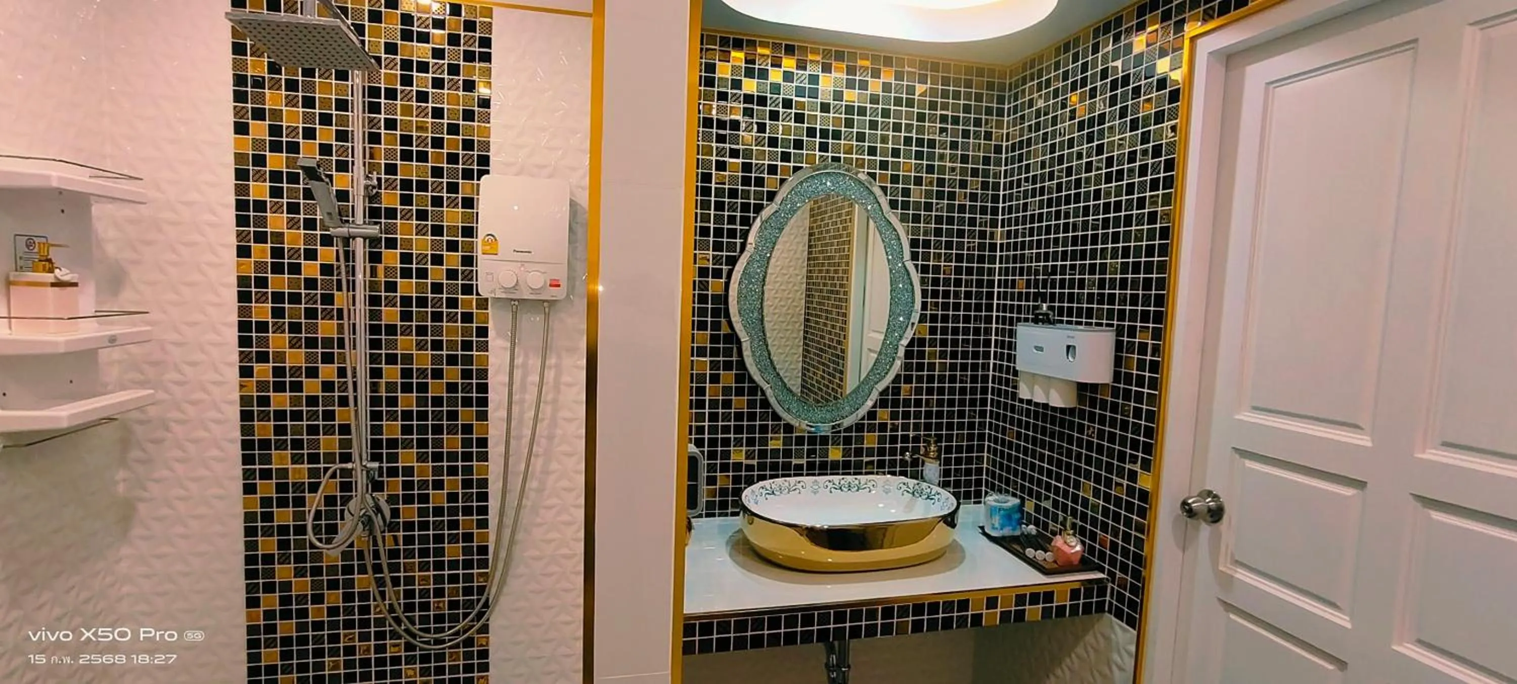 Bathroom in Clear View Resort