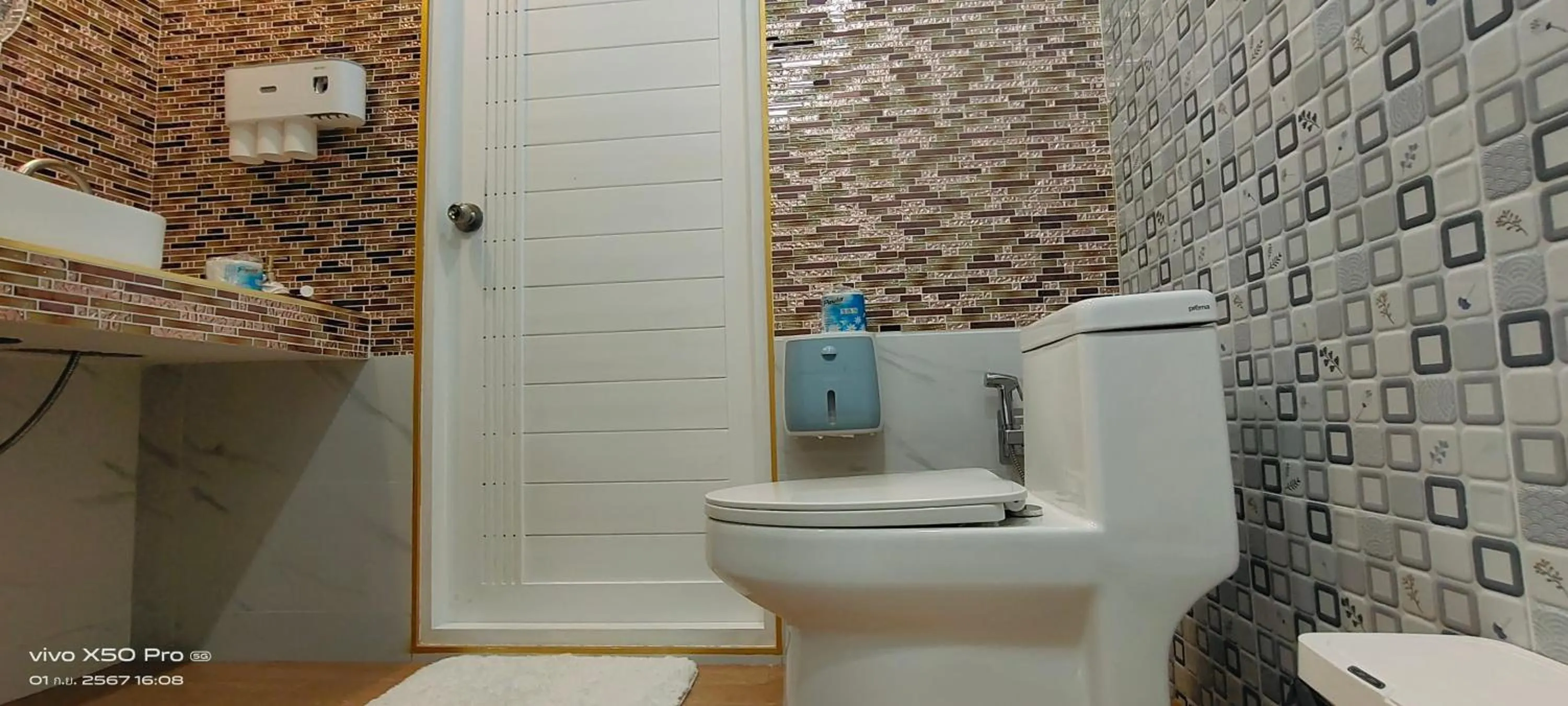 Bathroom in Clear View Resort