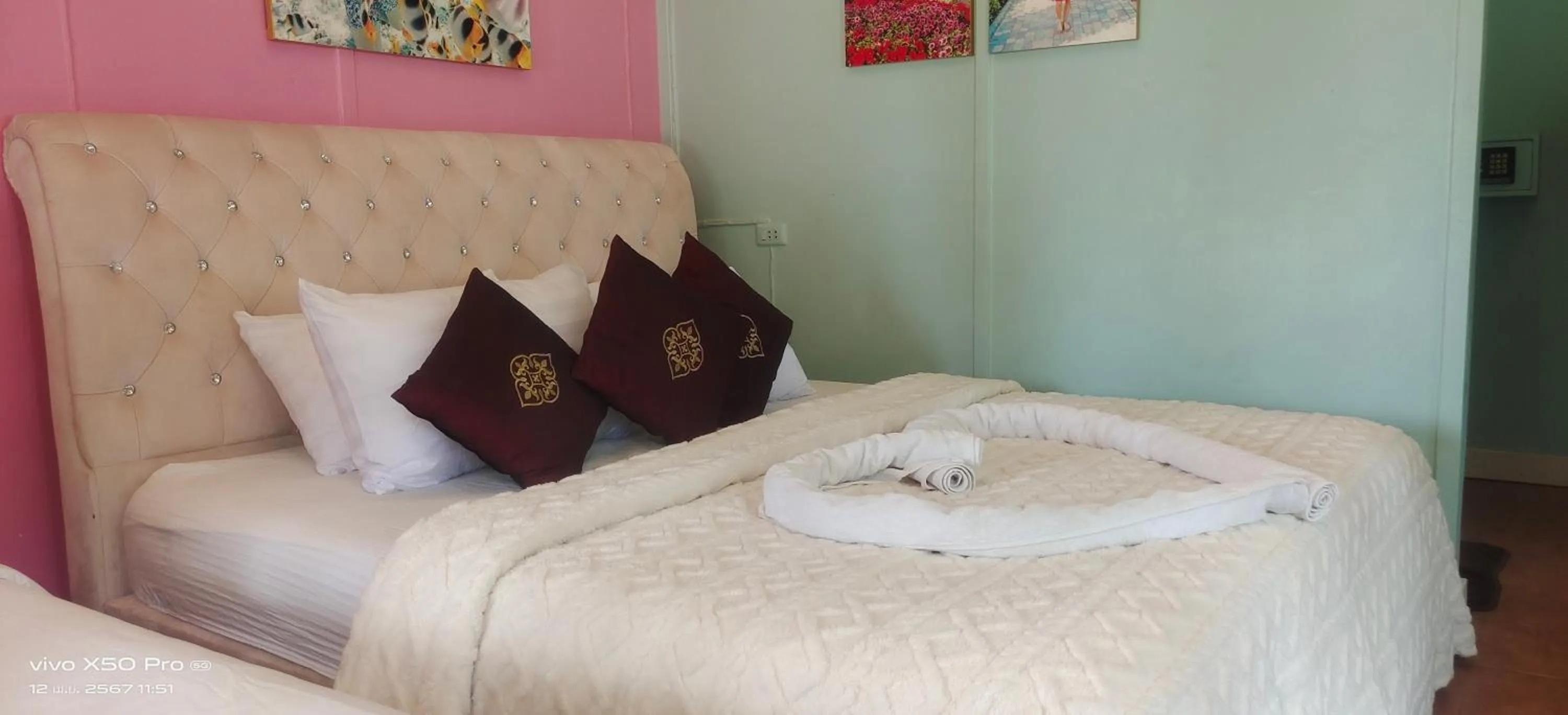 Bed in Clear View Resort