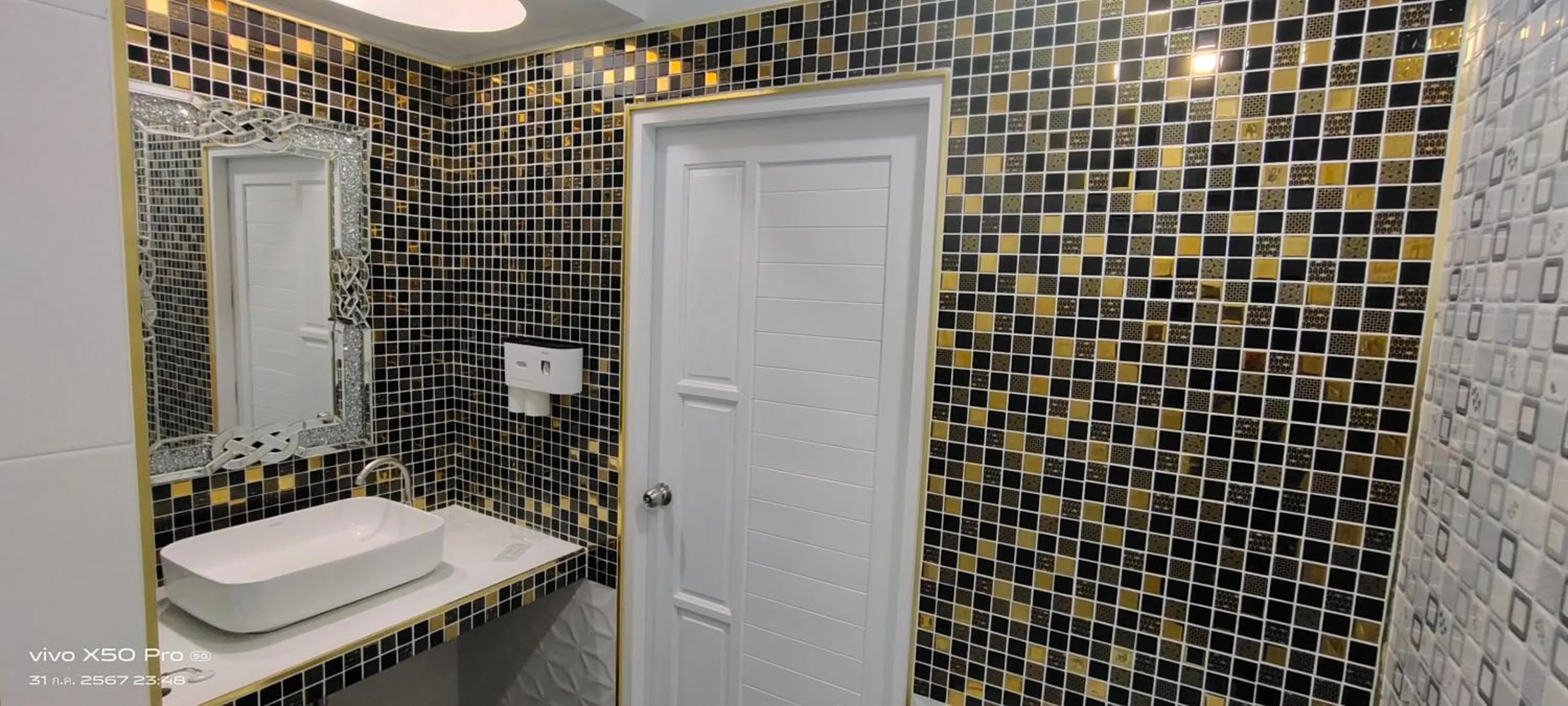 Bathroom in Clear View Resort