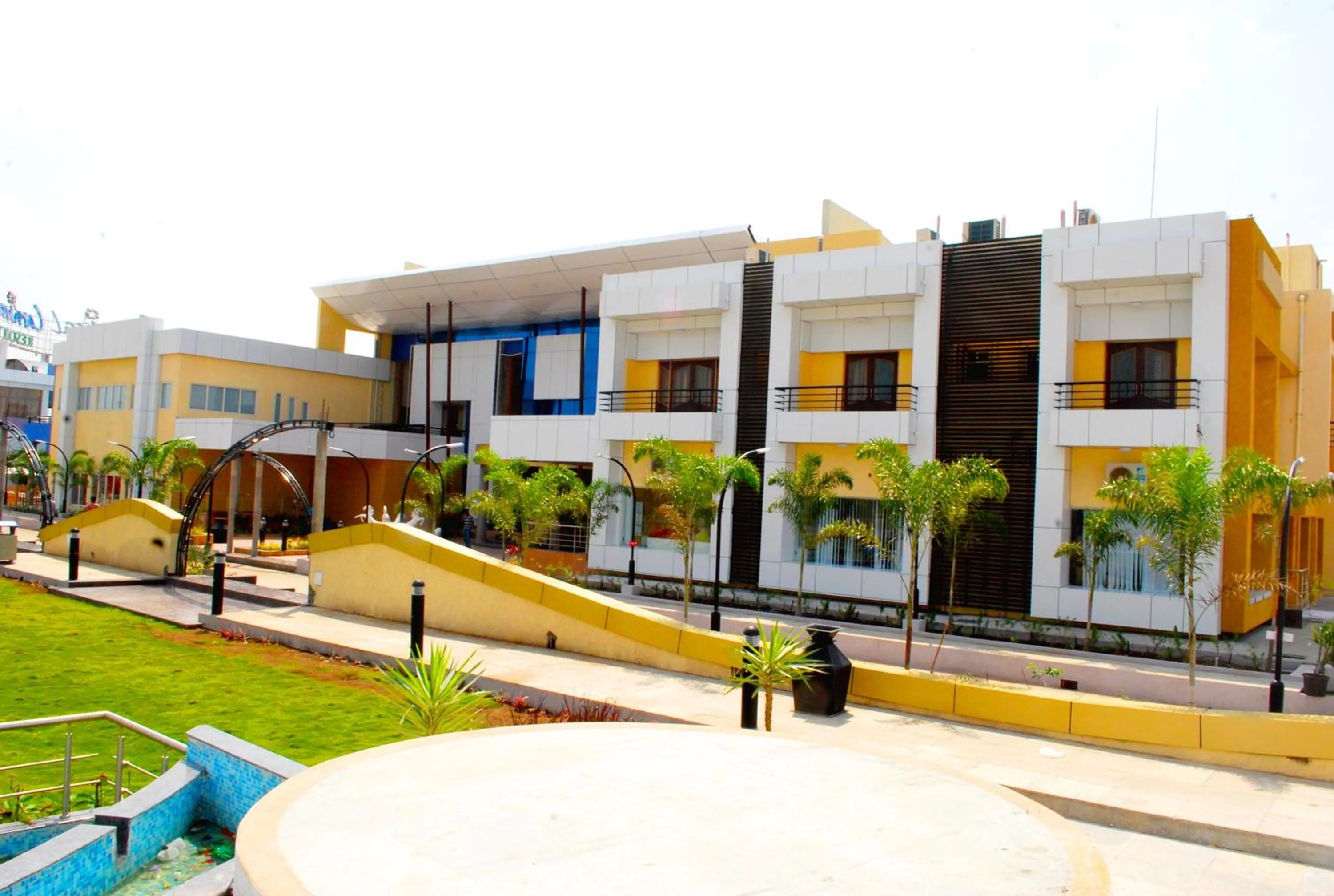 Property building in Carnival Resort
