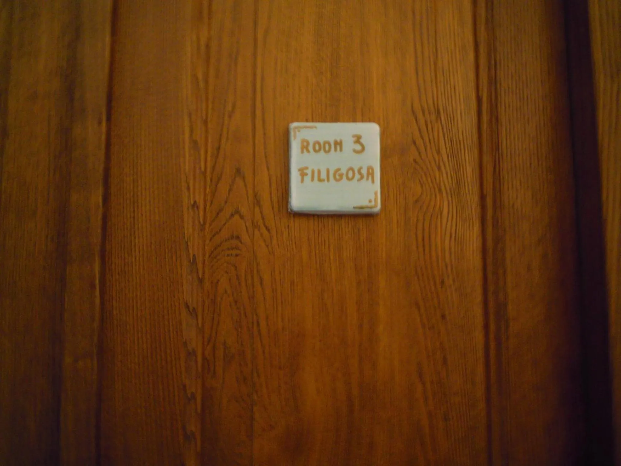 Logo/Certificate/Sign in Casa Castori