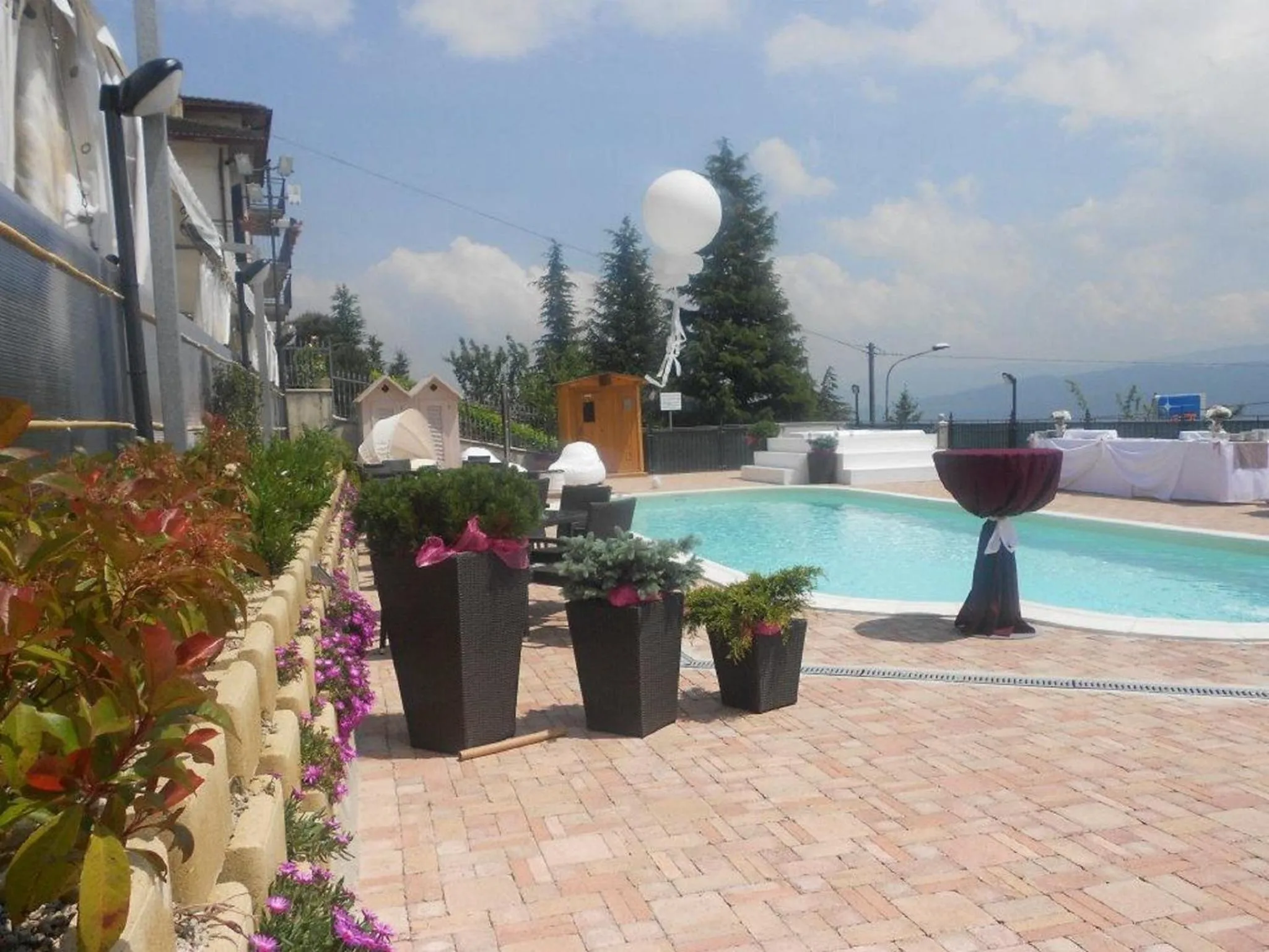 Summer in Albergo Ristorante Miramonti Toano