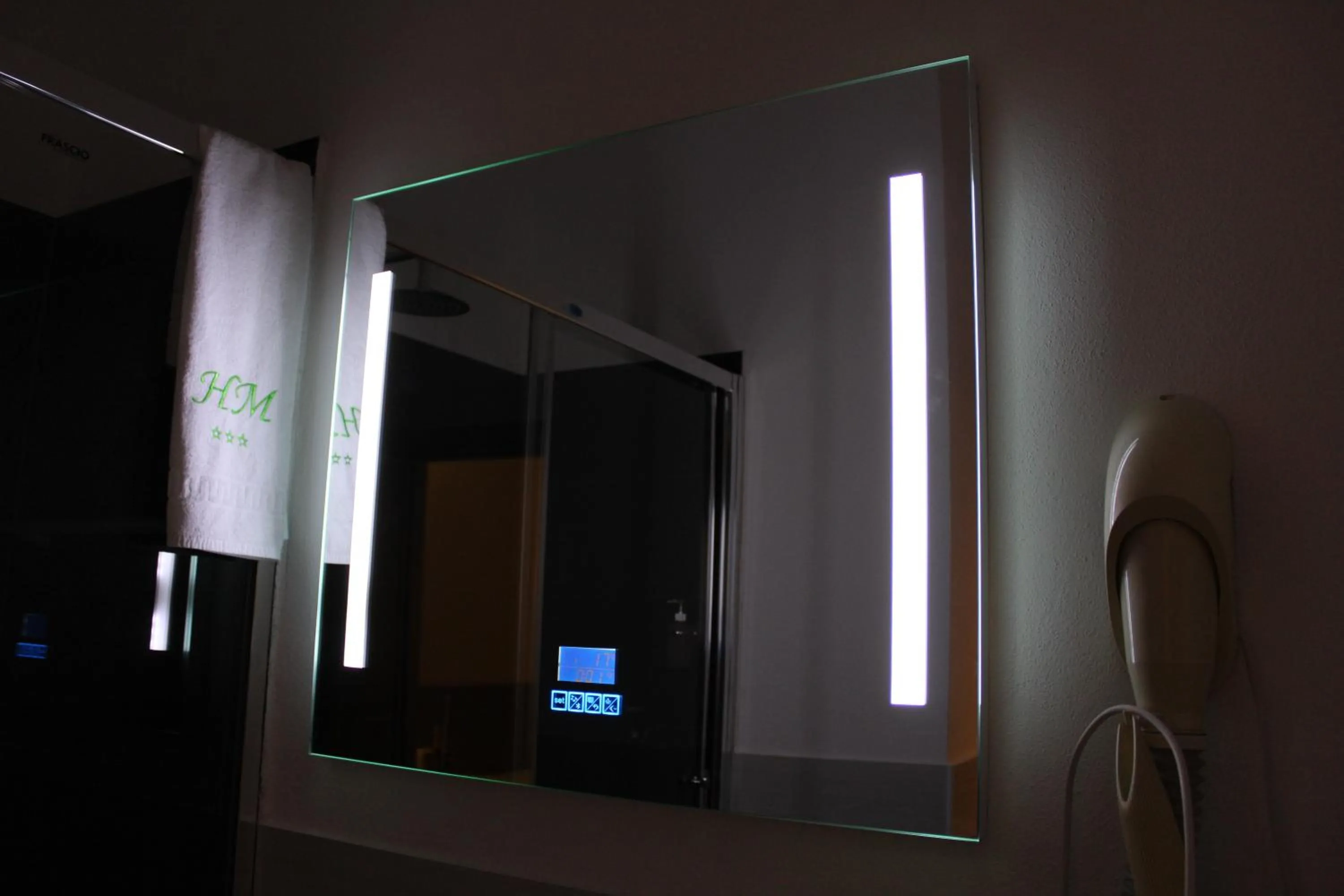 Bathroom in Albergo Ristorante Miramonti Toano