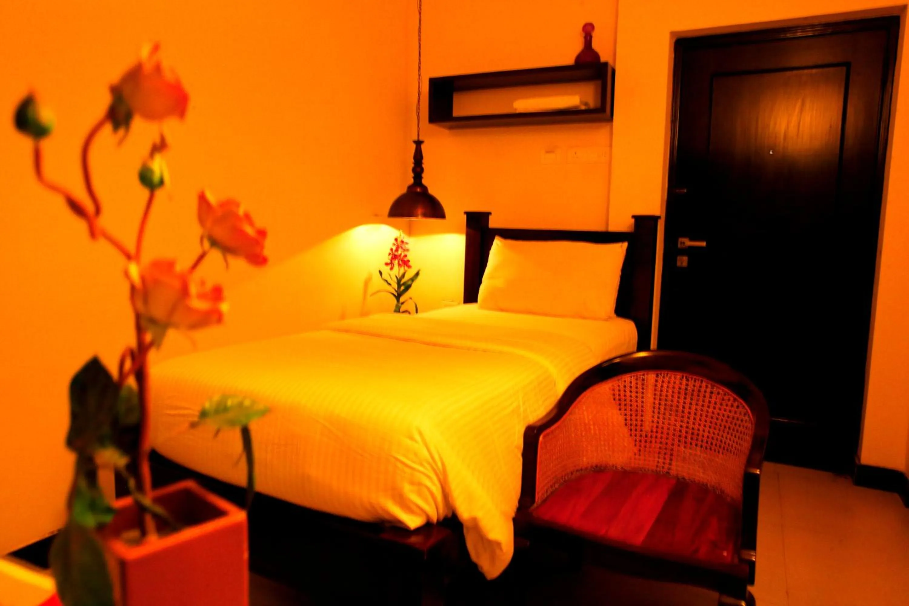 Bed in Hotel Highnest