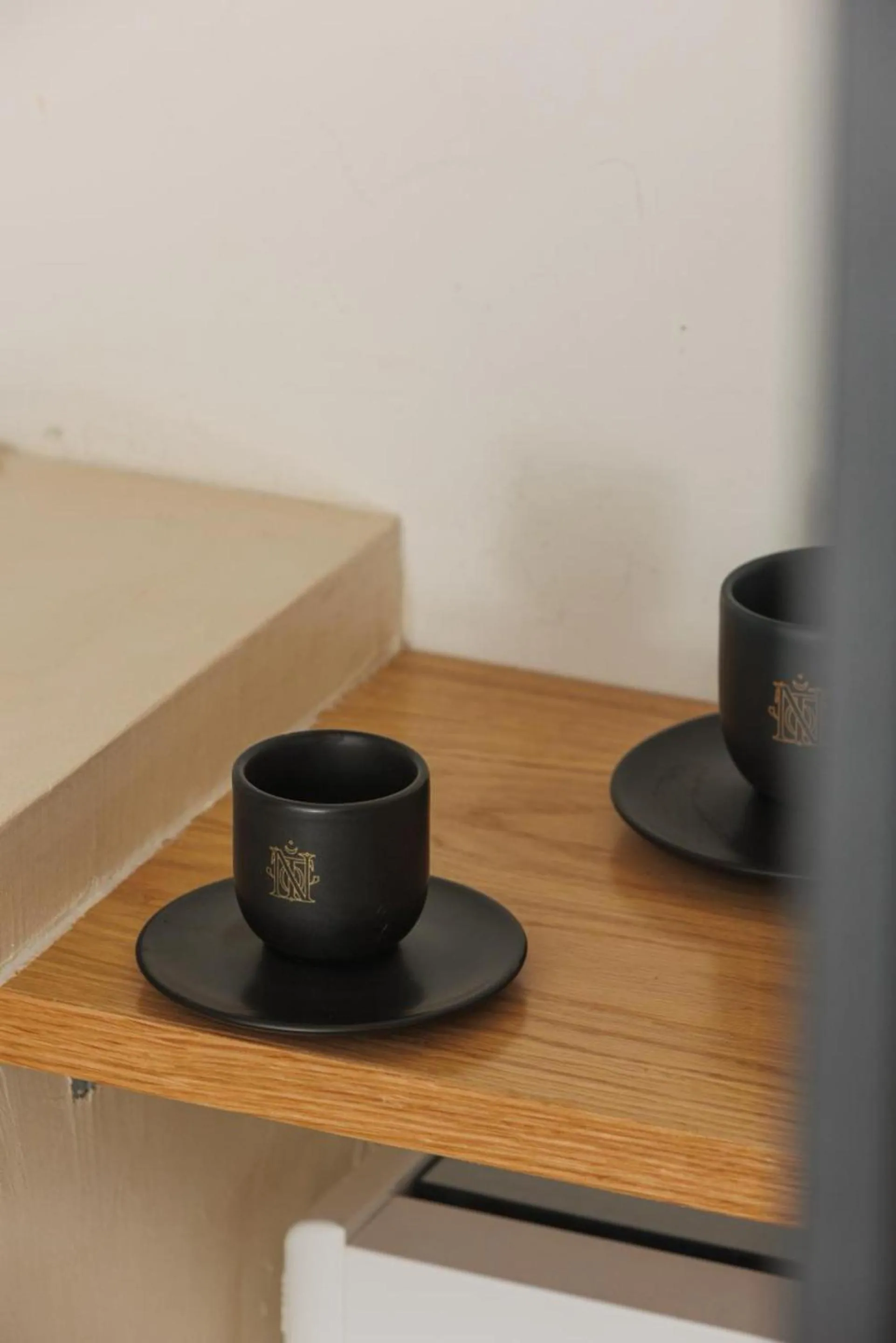 Coffee/tea facilities in 12 PYLES Living History