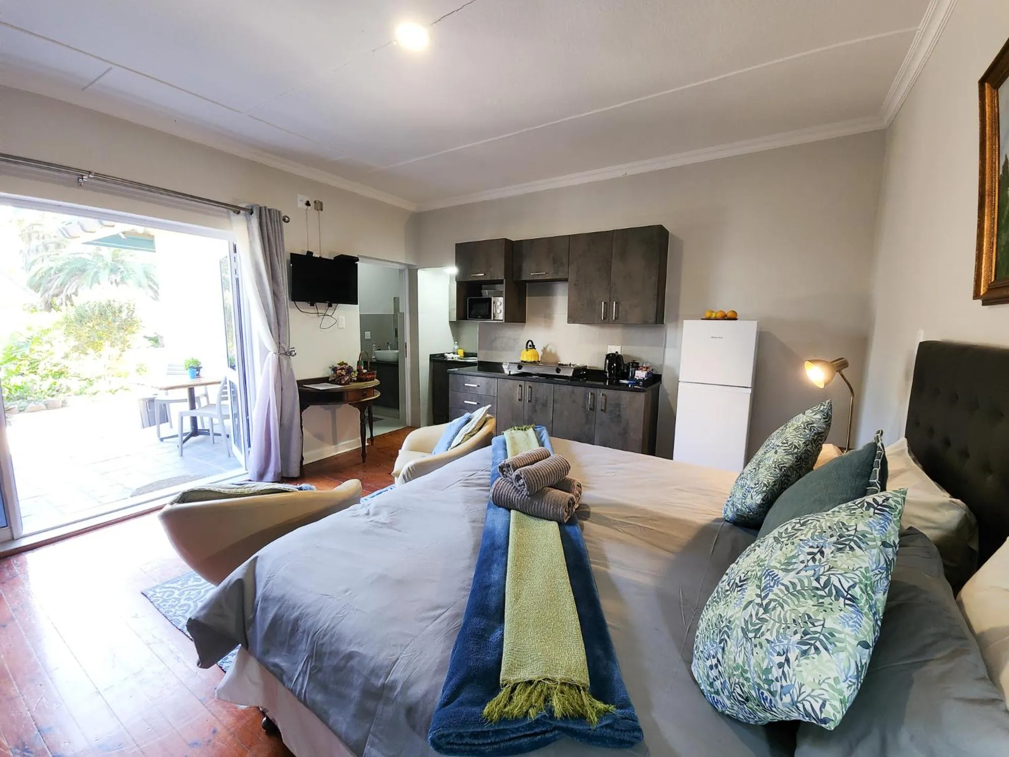 Bed in Homestead Bed and Breakfast