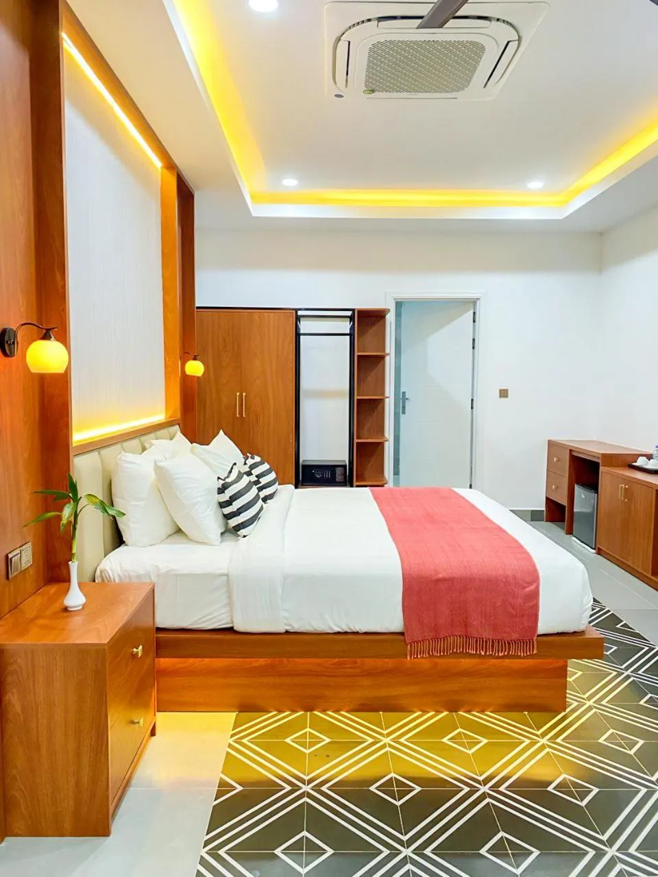 Bedroom, Bed in Cambana Poipet Hotel