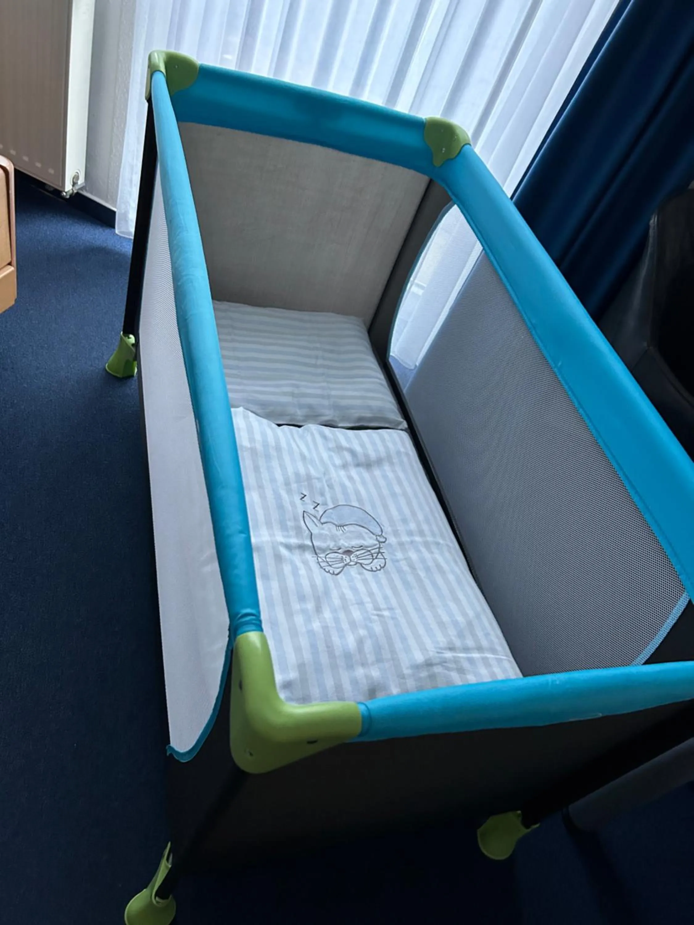 cot, Bed in Hotel Gästehaus Linden