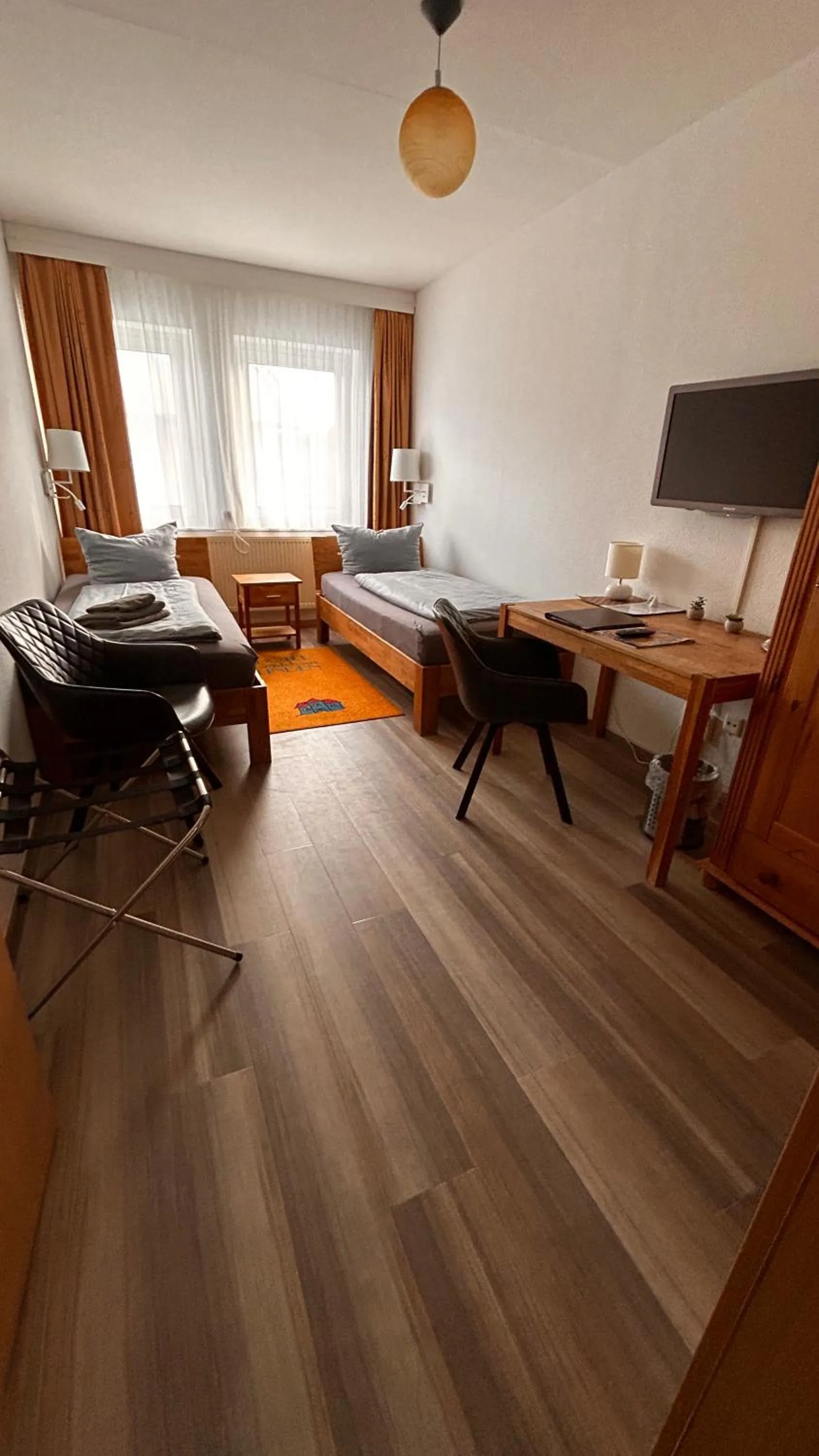 Photo of the whole room in Hotel Gästehaus Linden