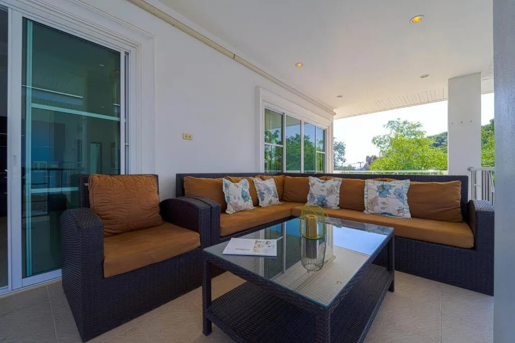 Luxurious 5-Bedroom Private Pool Villa! PV5