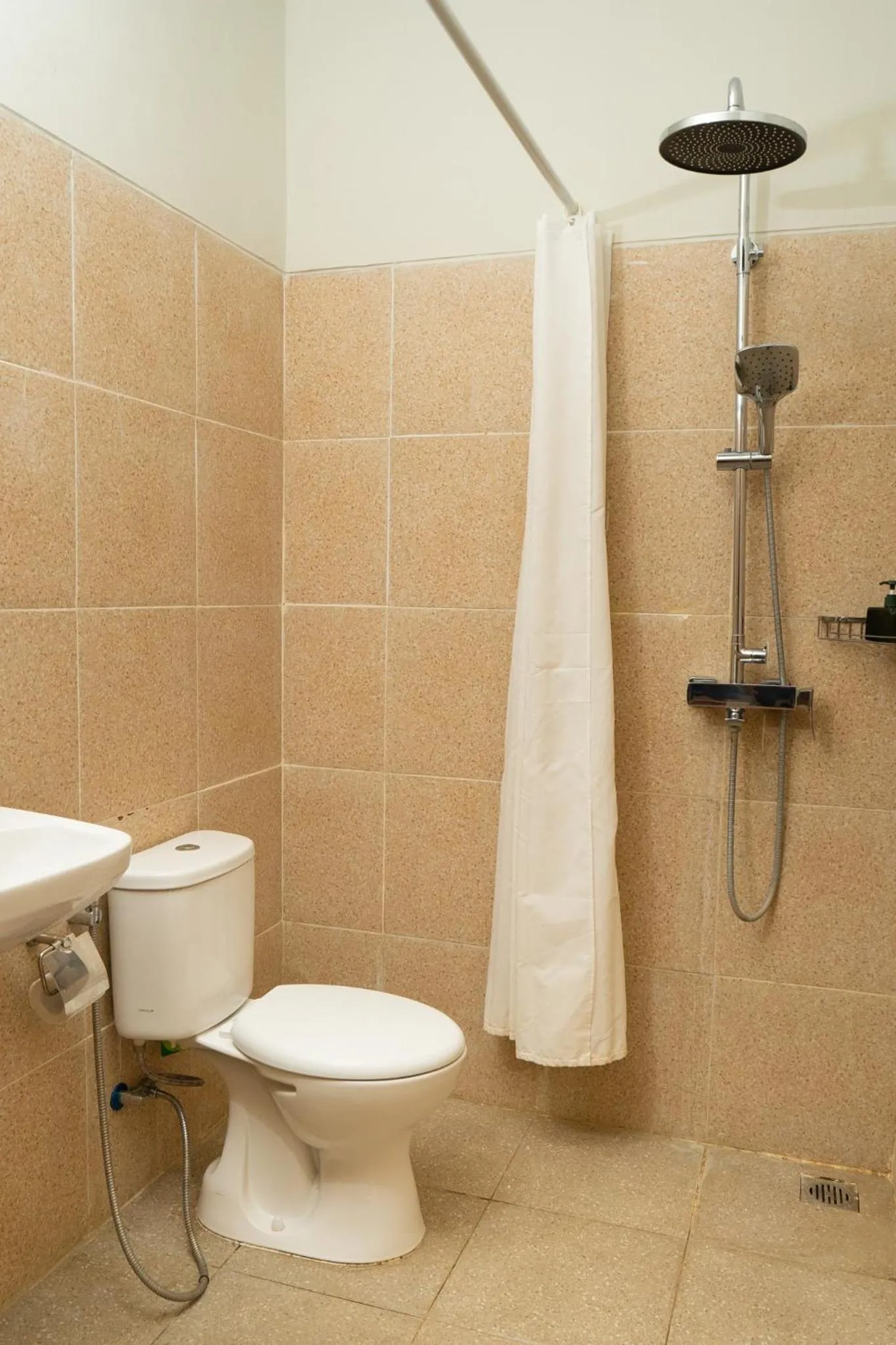 Bathroom in Maluk Stay