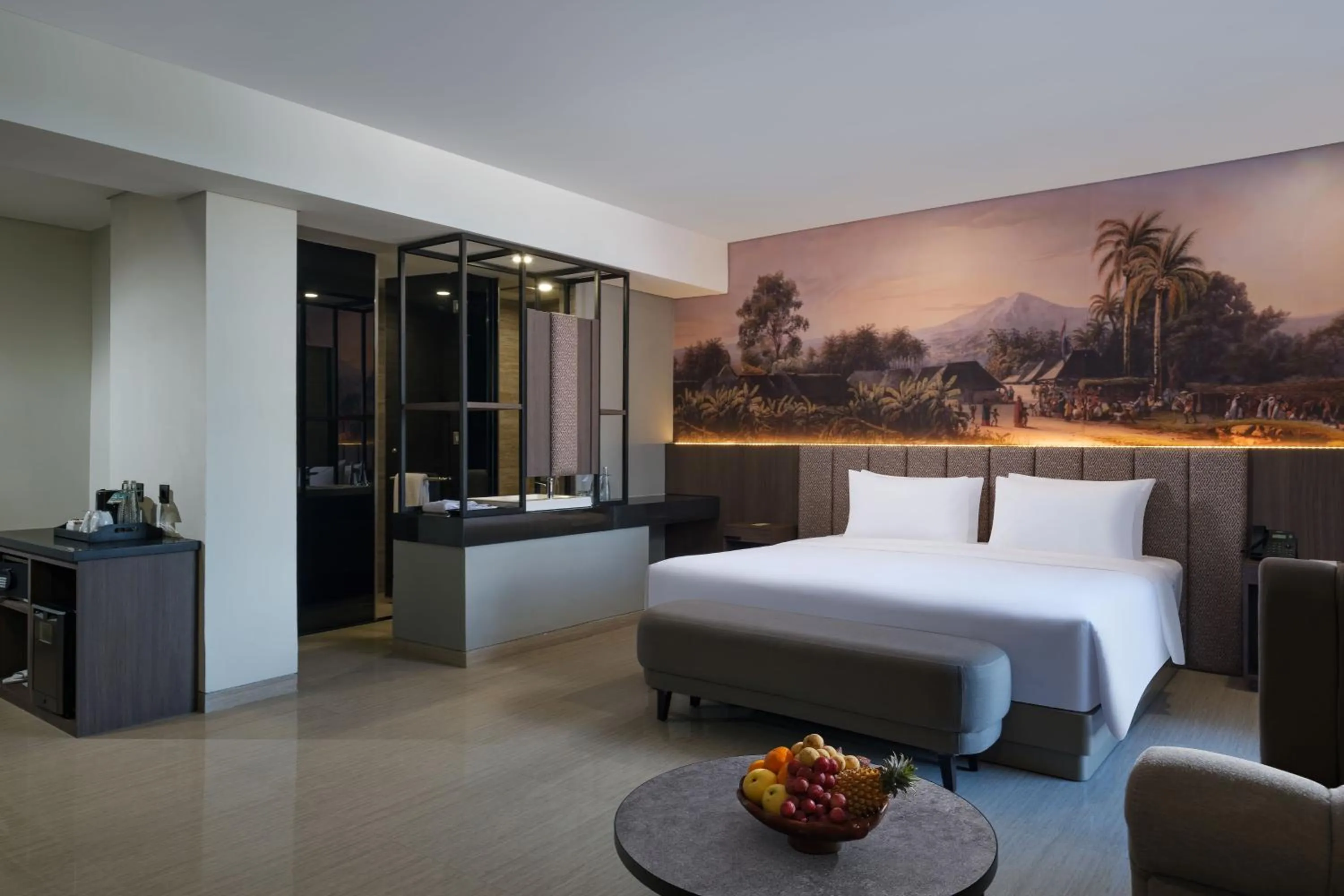 Bedroom, Bed in Hotel Santika Blitar