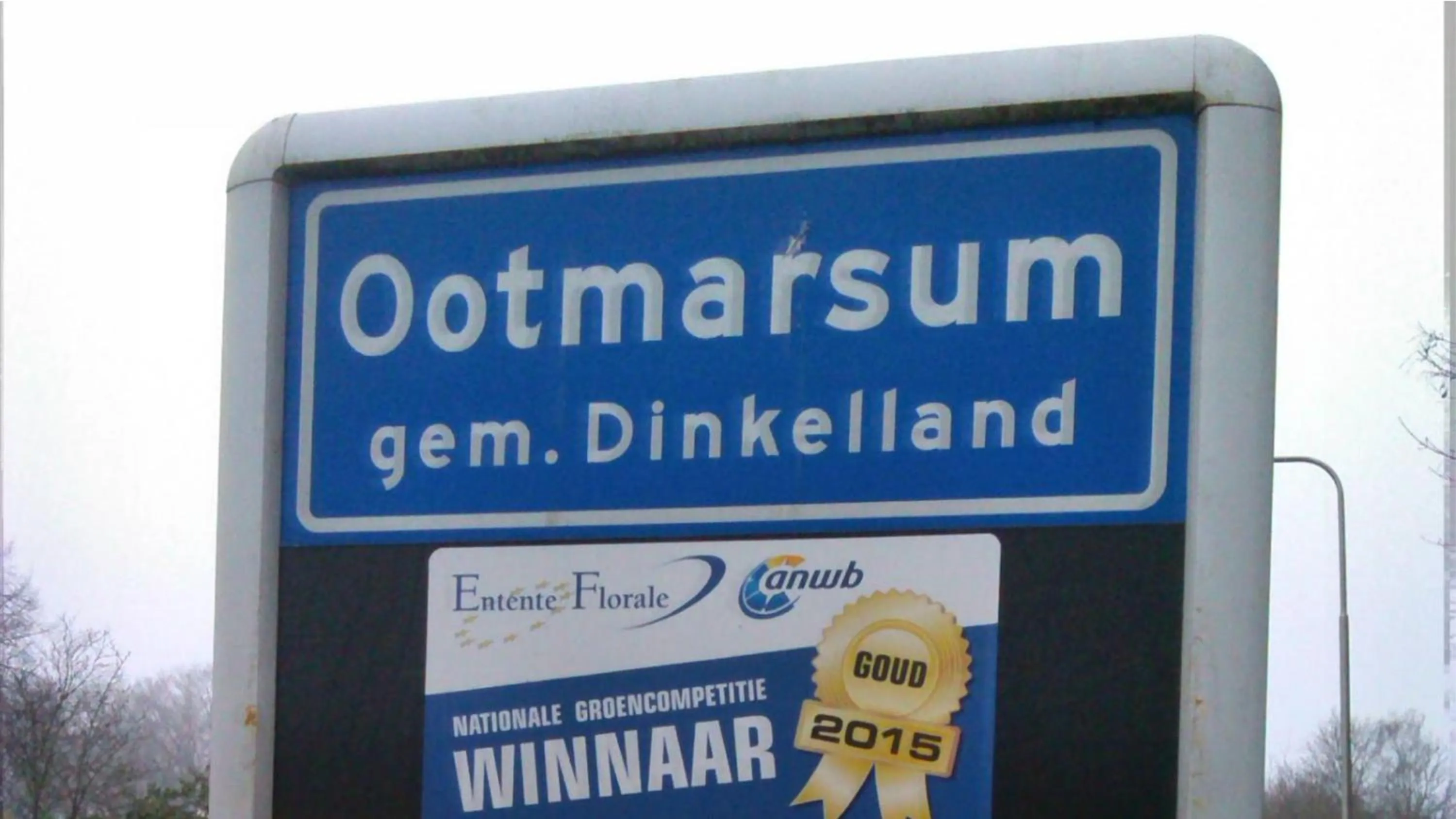Logo/Certificate/Sign in Hotel Wyllandrie