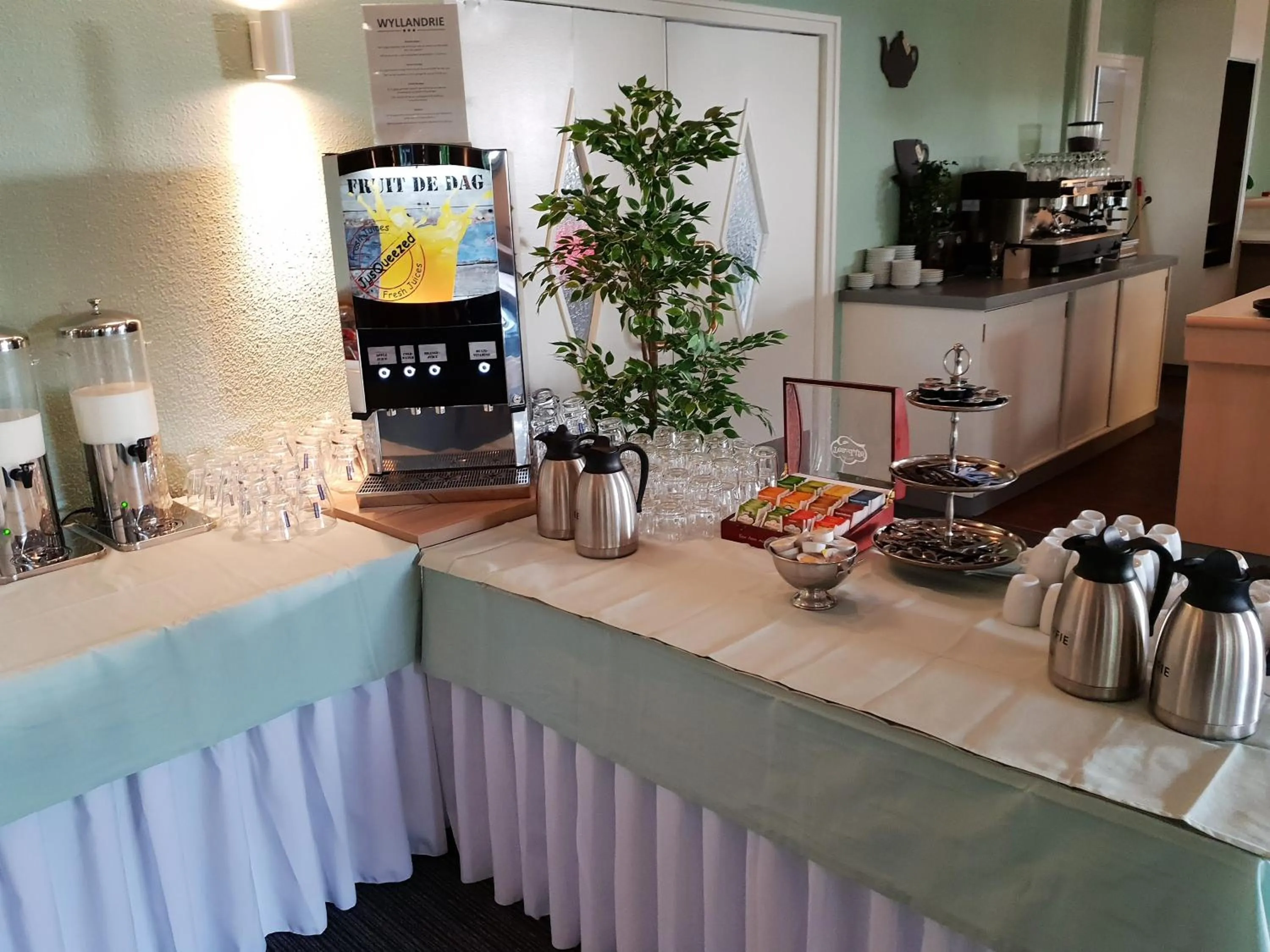 Breakfast in Hotel Wyllandrie