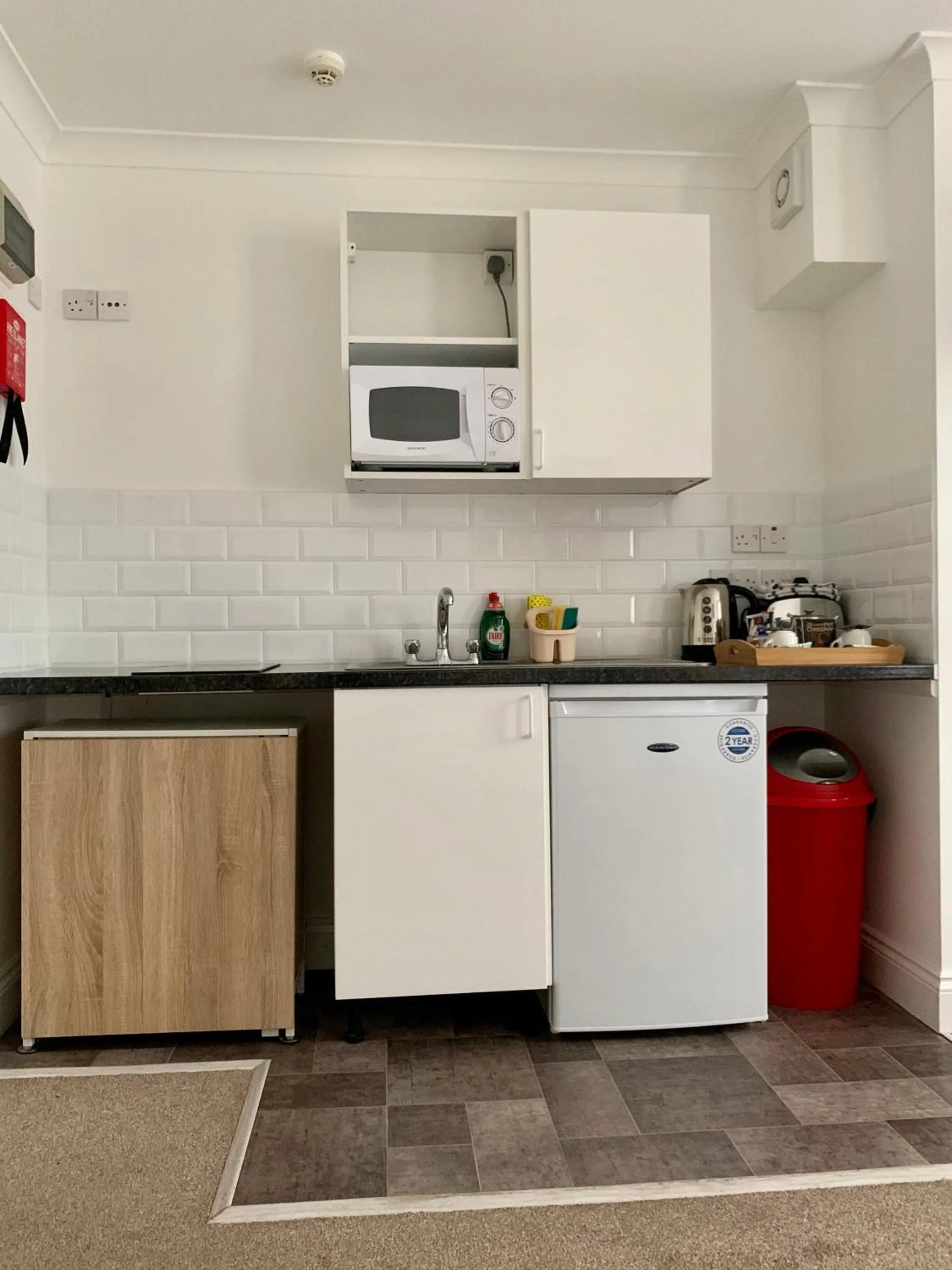 Kitchen or kitchenette in Sarum Apart-Hotel