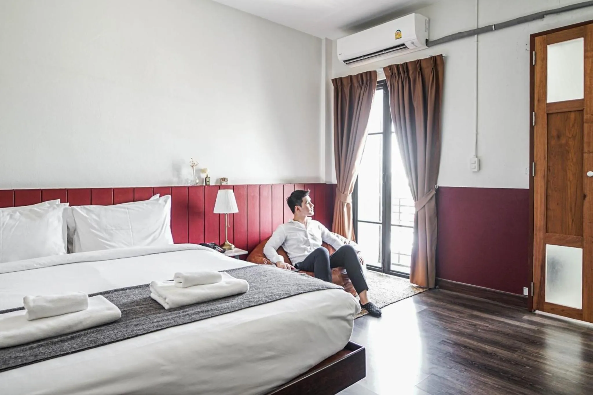 Photo of the whole room, Bed in Within Korat Sawairiang