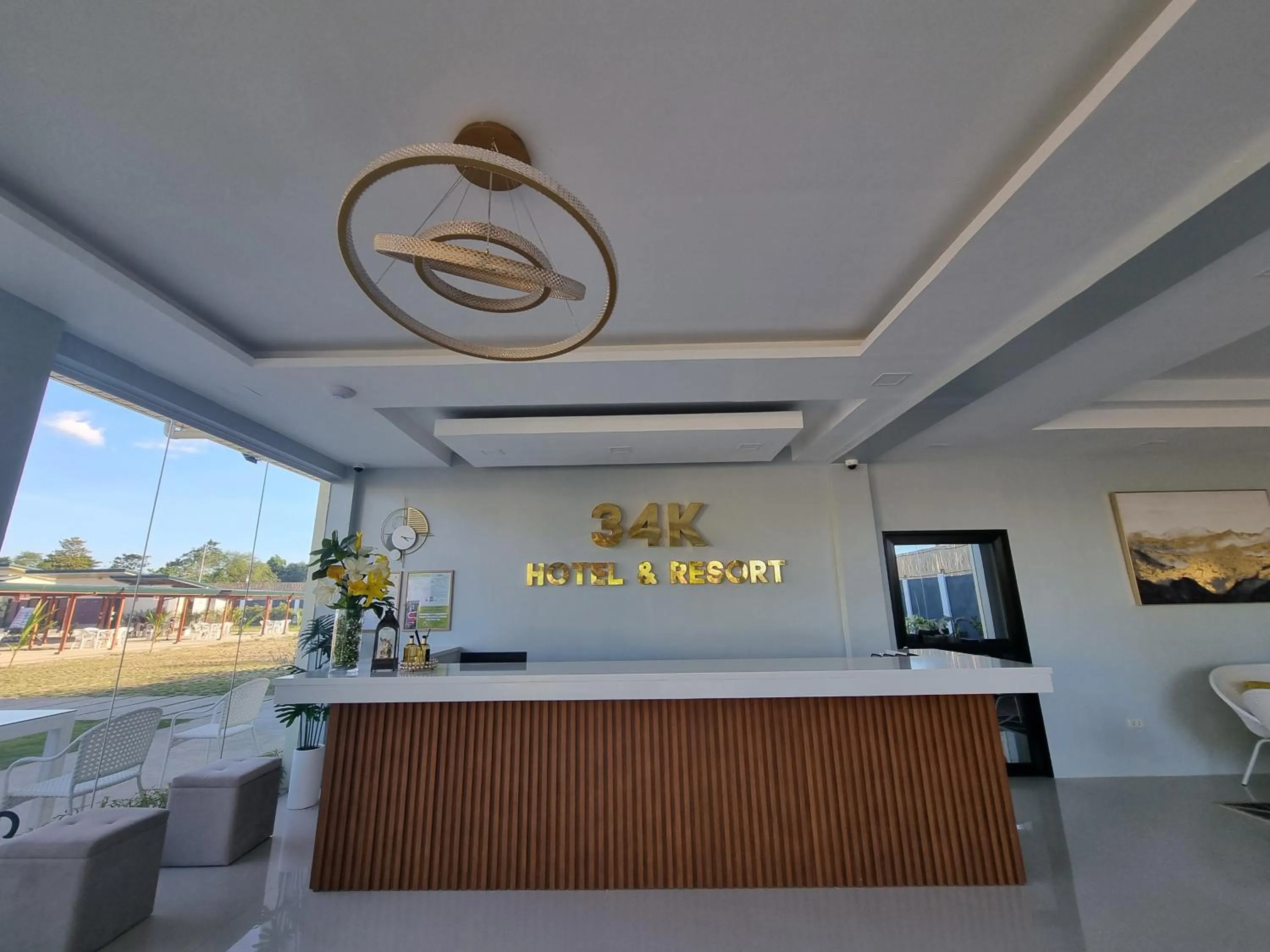 Lobby or reception in 34k Hotel and Resort powered by Cocotel
