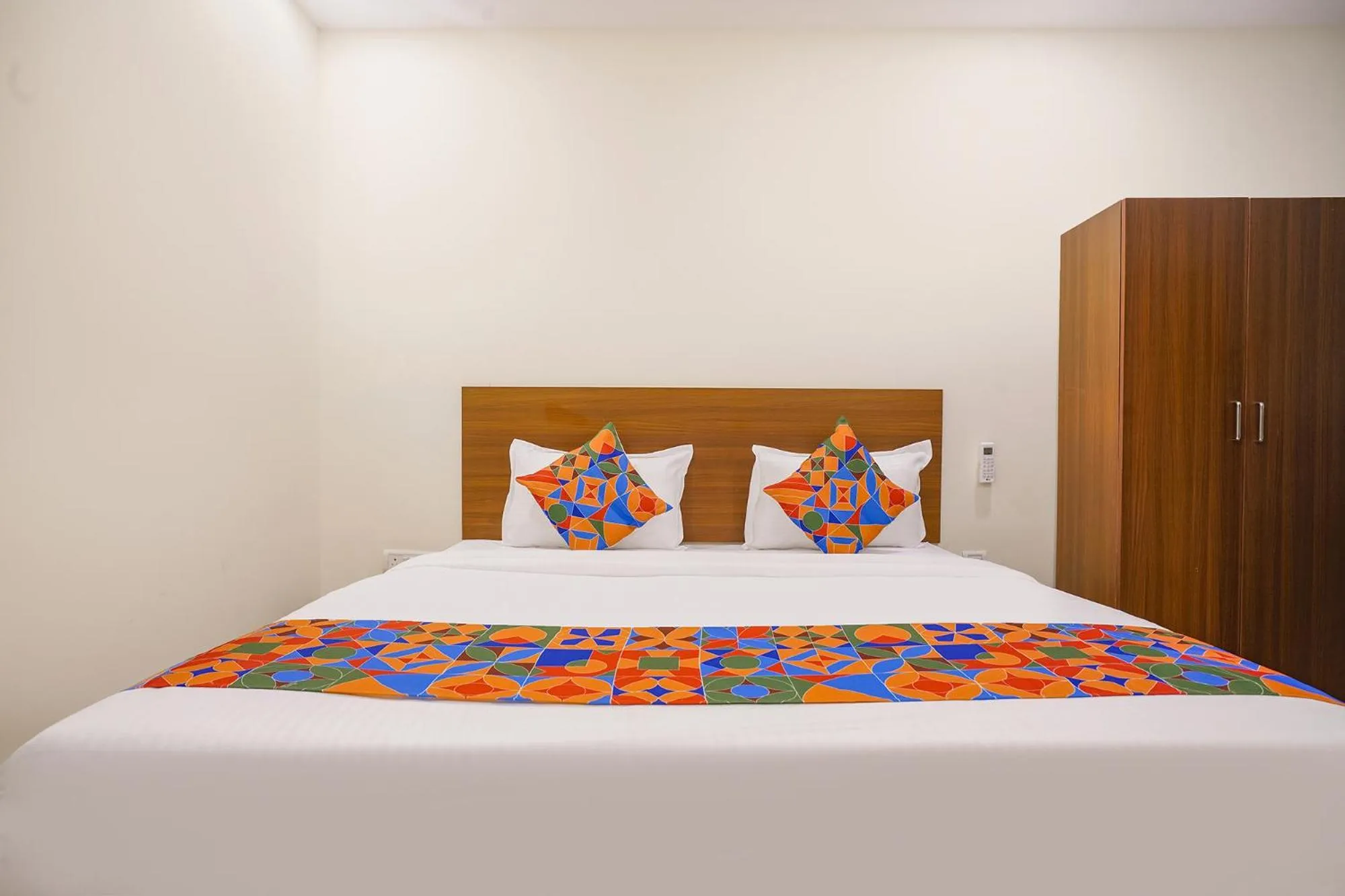 Bed in FabHotel Air Live - Nr Ameerpet metro station