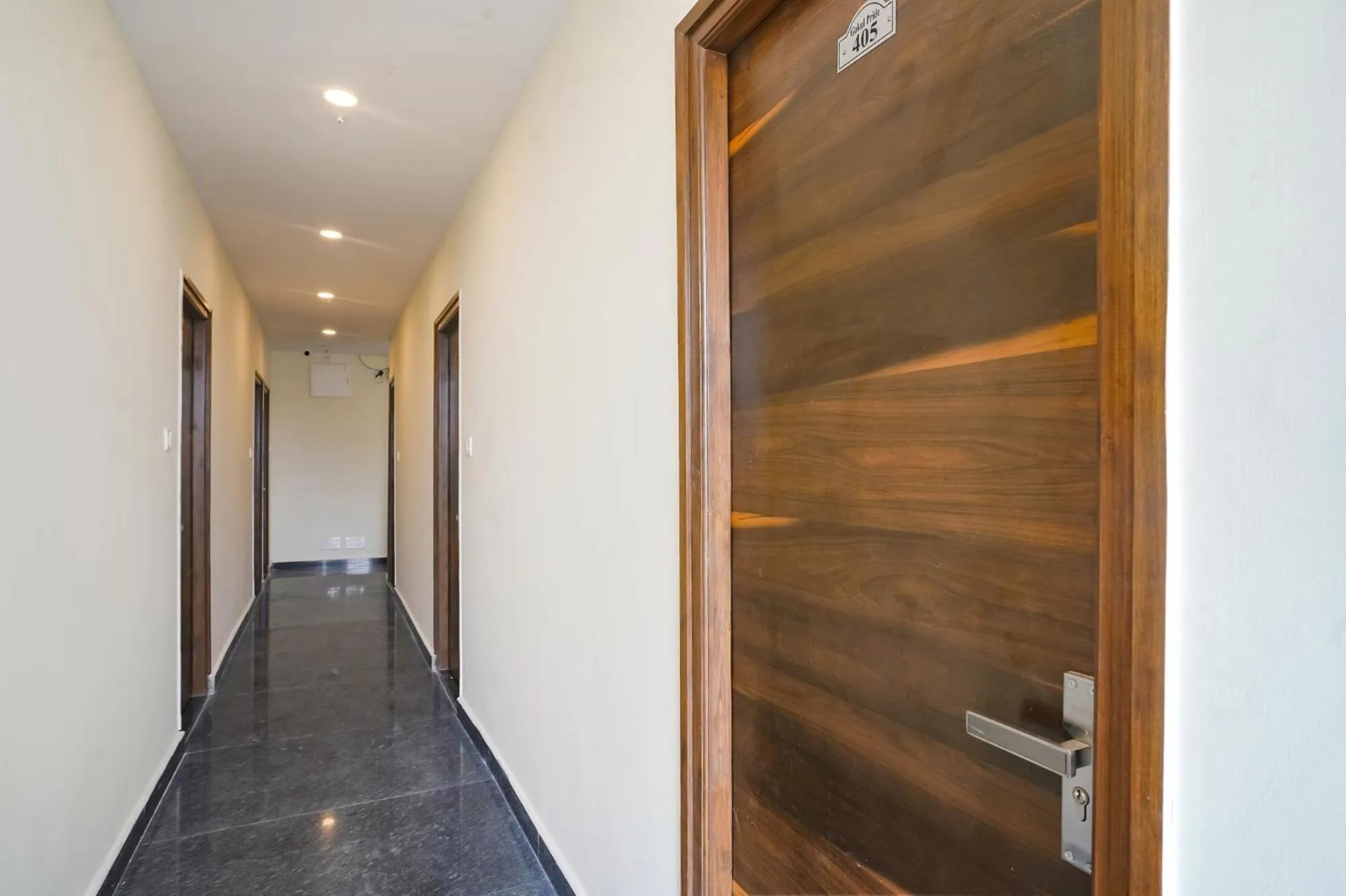 Lobby or reception in FabHotel Air Live - Nr Ameerpet metro station