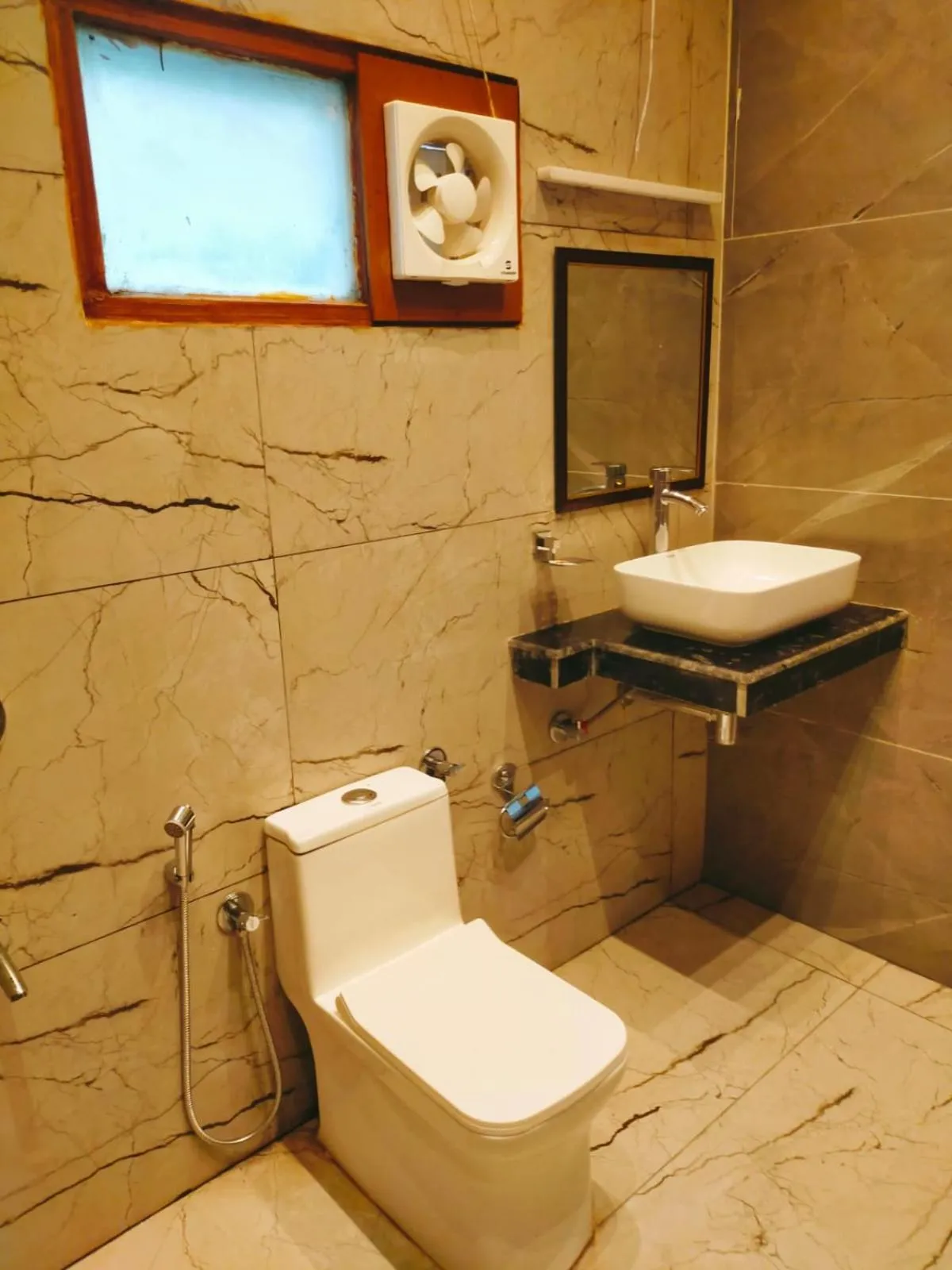 Bathroom in Paatli Fort Estate Resort