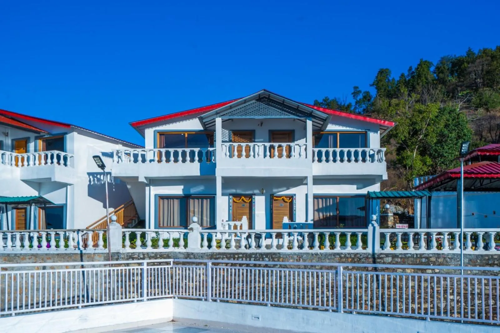 Property building in Paatli Fort Estate Resort