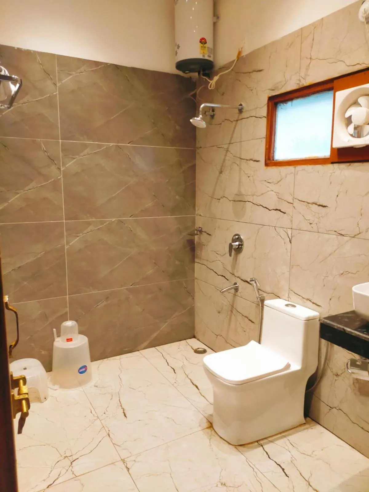 Bathroom in Paatli Fort Estate Resort